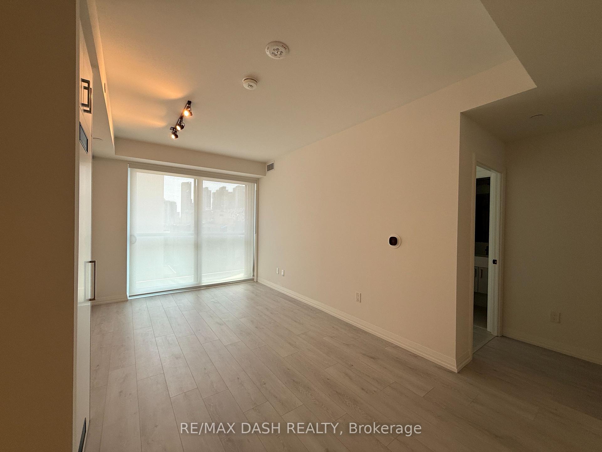 Photo 15 of Unit 708, 280 Dundas Street W, Toronto, University — HOMEH