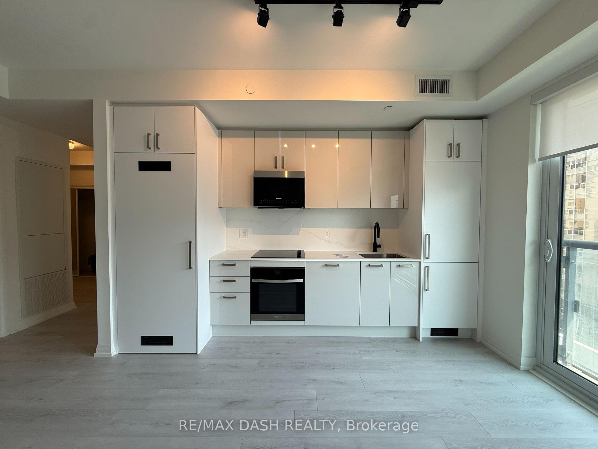 Photo 21 of Unit 708, 280 Dundas Street W, Toronto, University — HOMEH