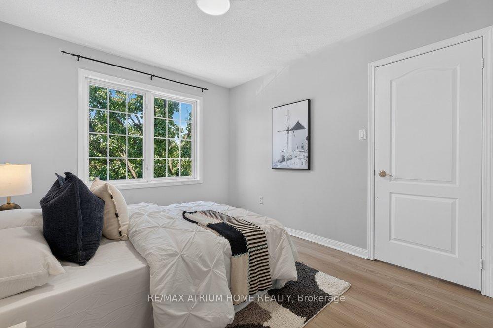 Photo 38 of 2293 Oakhaven Drive, Oakville, West Oak Trails — HOMEH