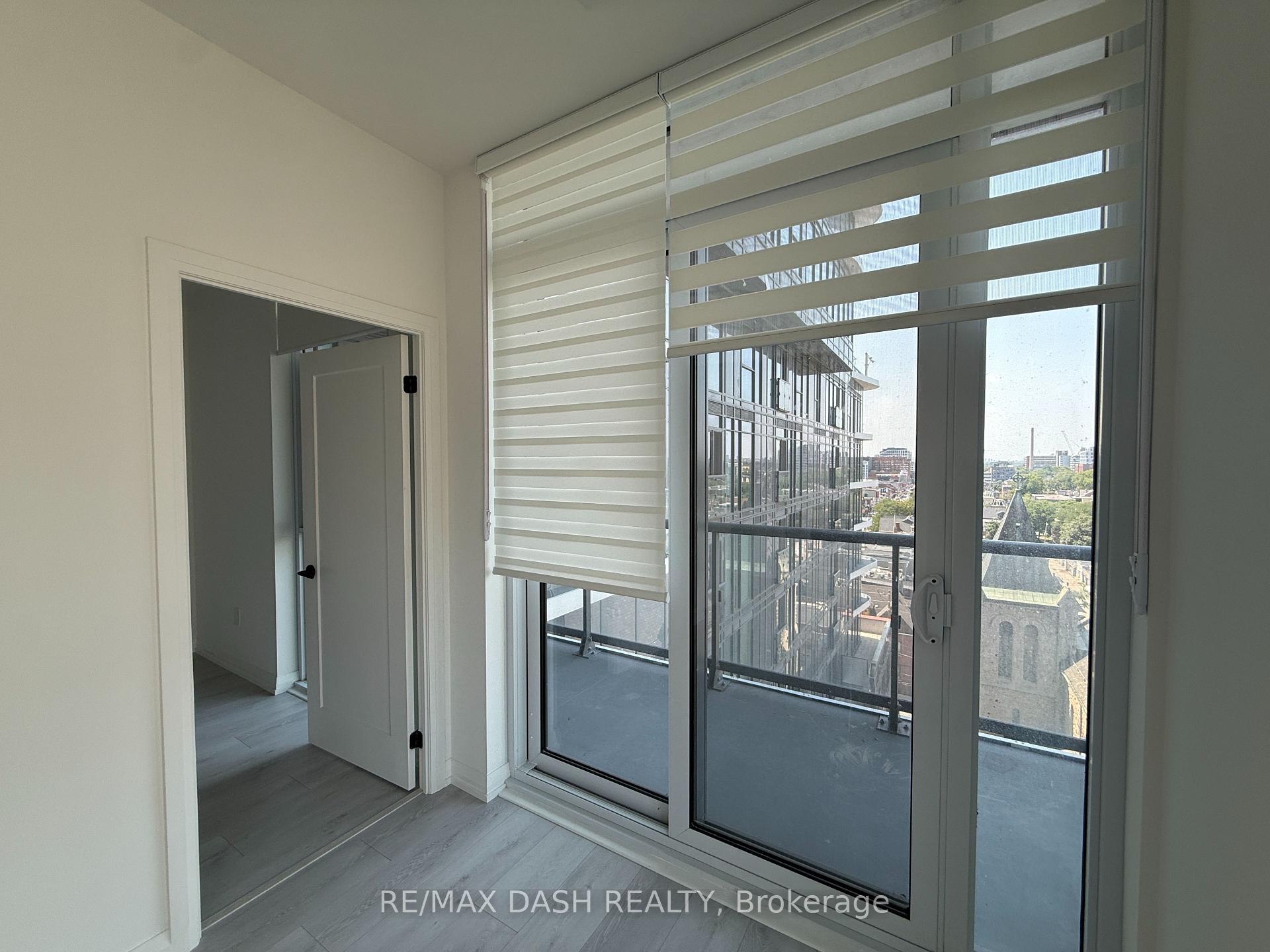 Photo 12 of Unit 901, 280 Dundas Street W, Toronto, University — HOMEH