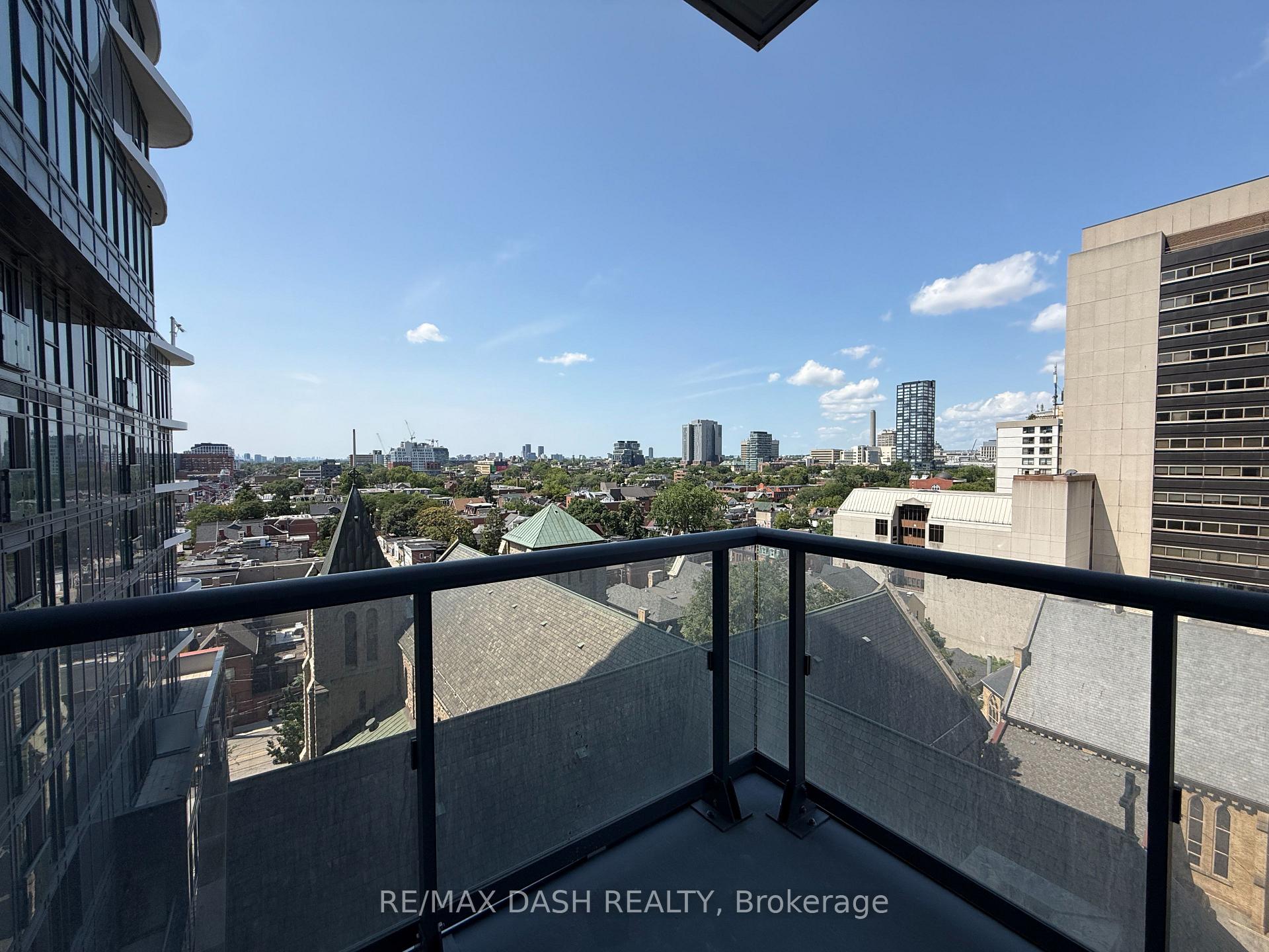 Photo 14 of Unit 901, 280 Dundas Street W, Toronto, University — HOMEH
