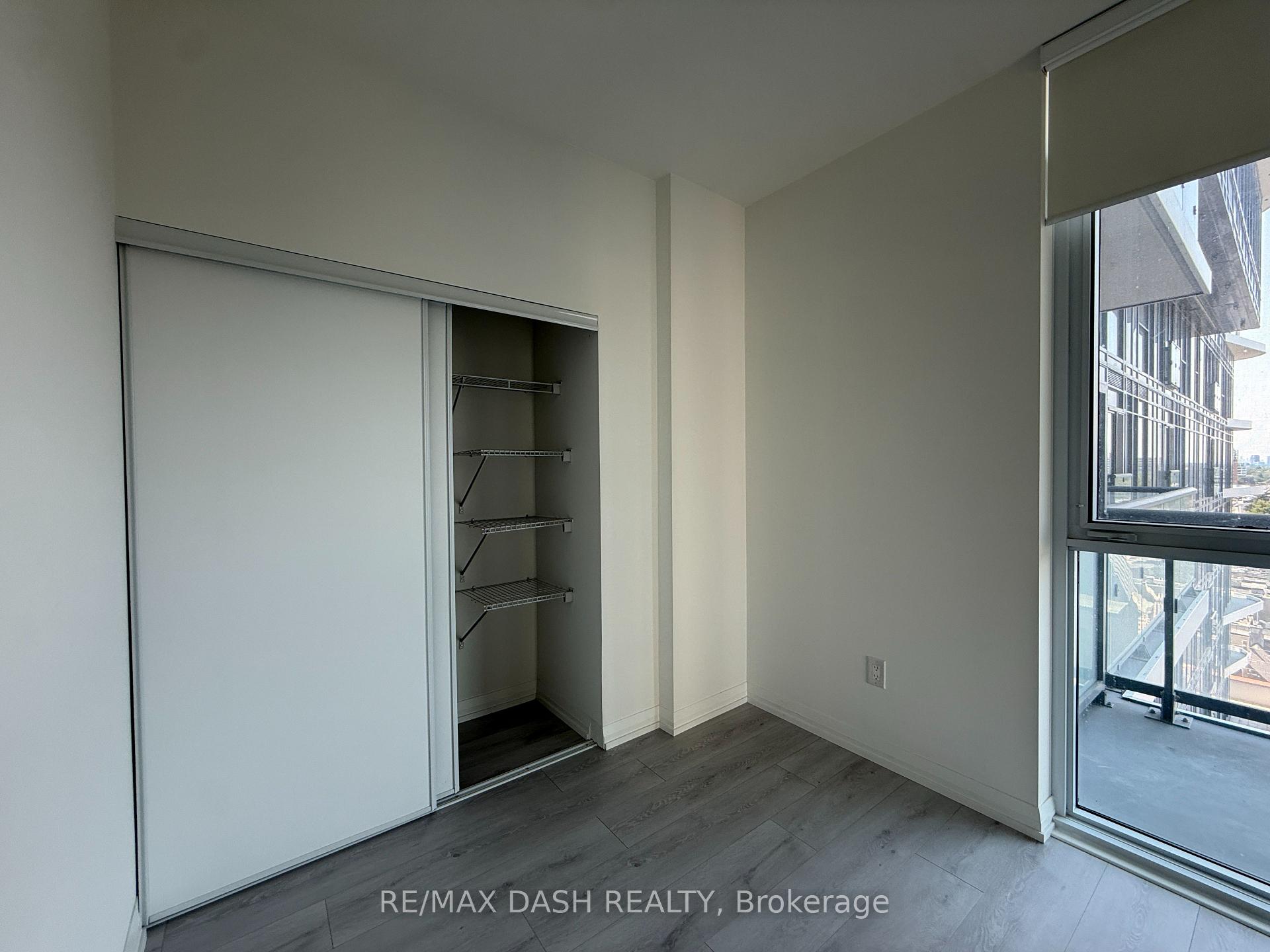Photo 18 of Unit 901, 280 Dundas Street W, Toronto, University — HOMEH