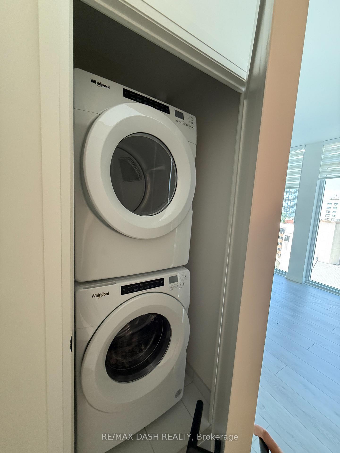 Photo 24 of Unit 901, 280 Dundas Street W, Toronto, University — HOMEH