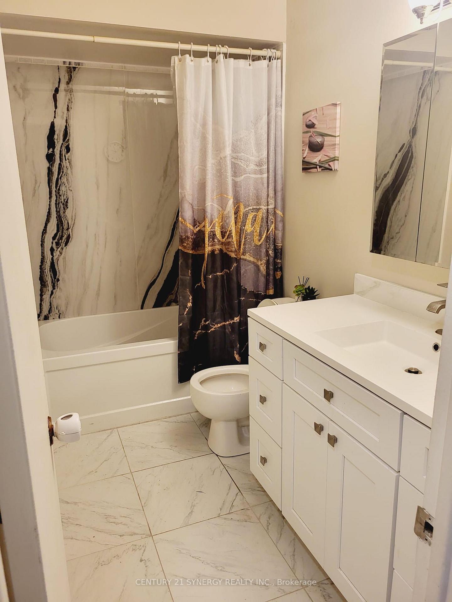 Photo 9 of 2307 Stonehenge Crescent, Ottawa, Pineview — HOMEH
