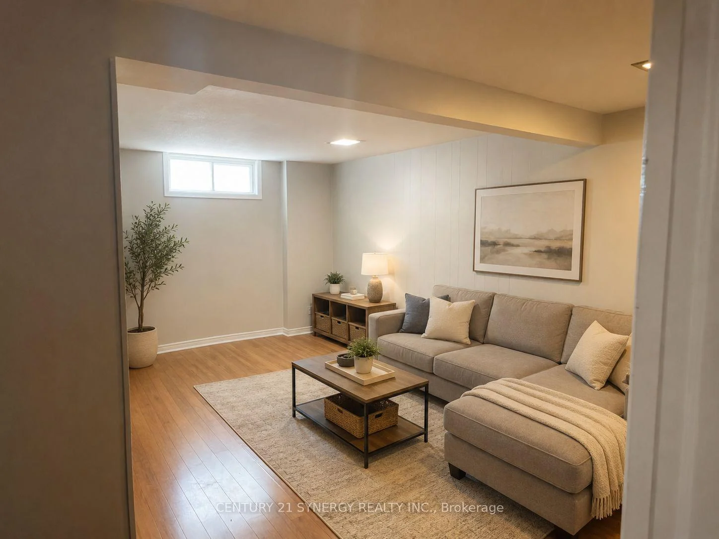 Photo 11 of 2307 Stonehenge Crescent, Ottawa, Pineview — HOMEH