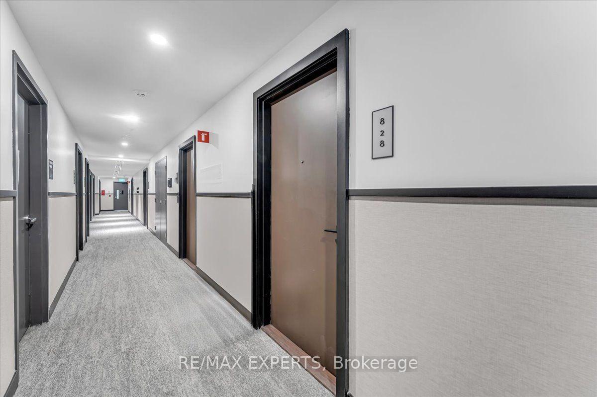 Photo 4 of Unit 828, 498 Caldari Road, Vaughan, Concord — HOMEH
