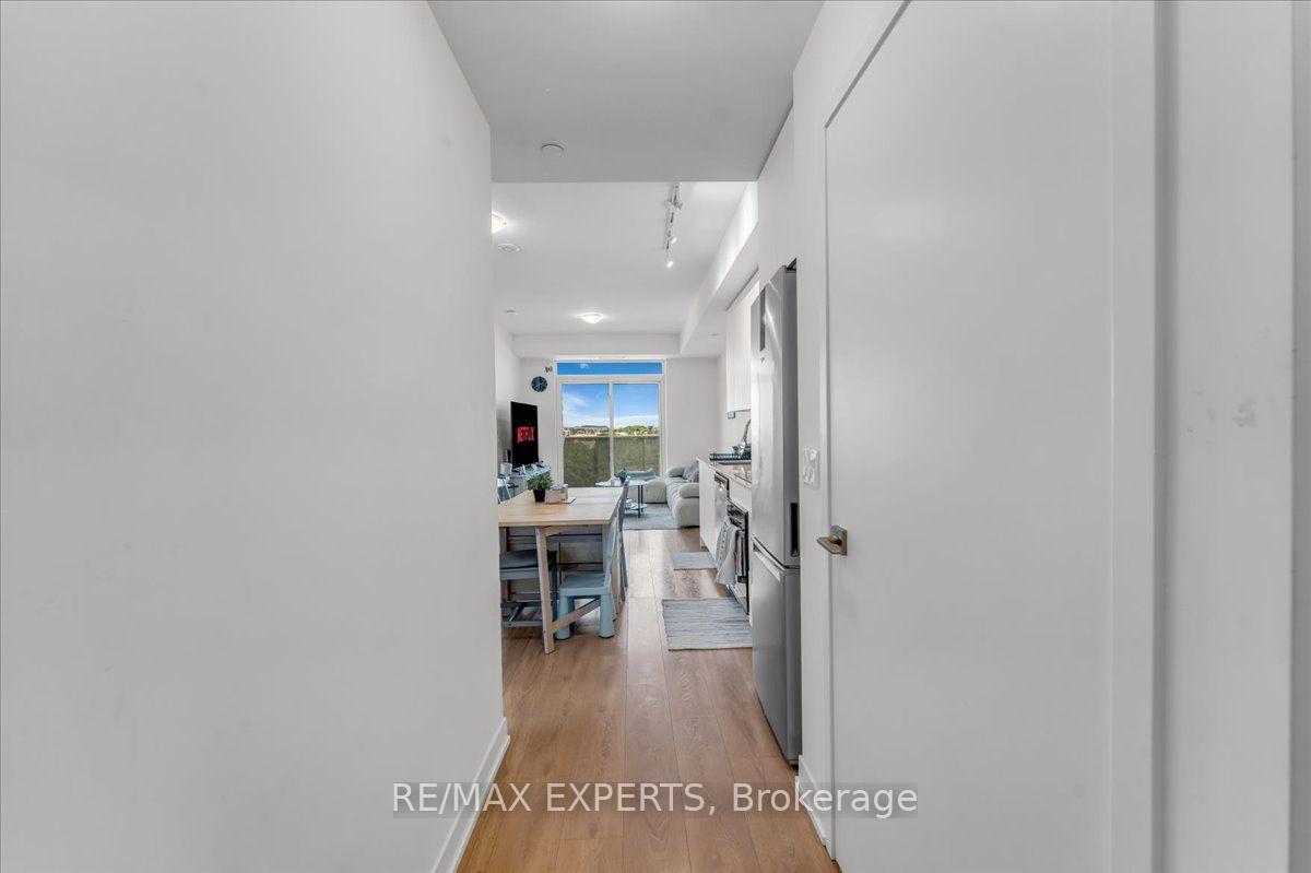 Photo 7 of Unit 828, 498 Caldari Road, Vaughan, Concord — HOMEH