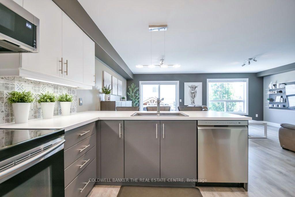Photo 12 of 37 Pearl Drive, Orillia — HOMEH