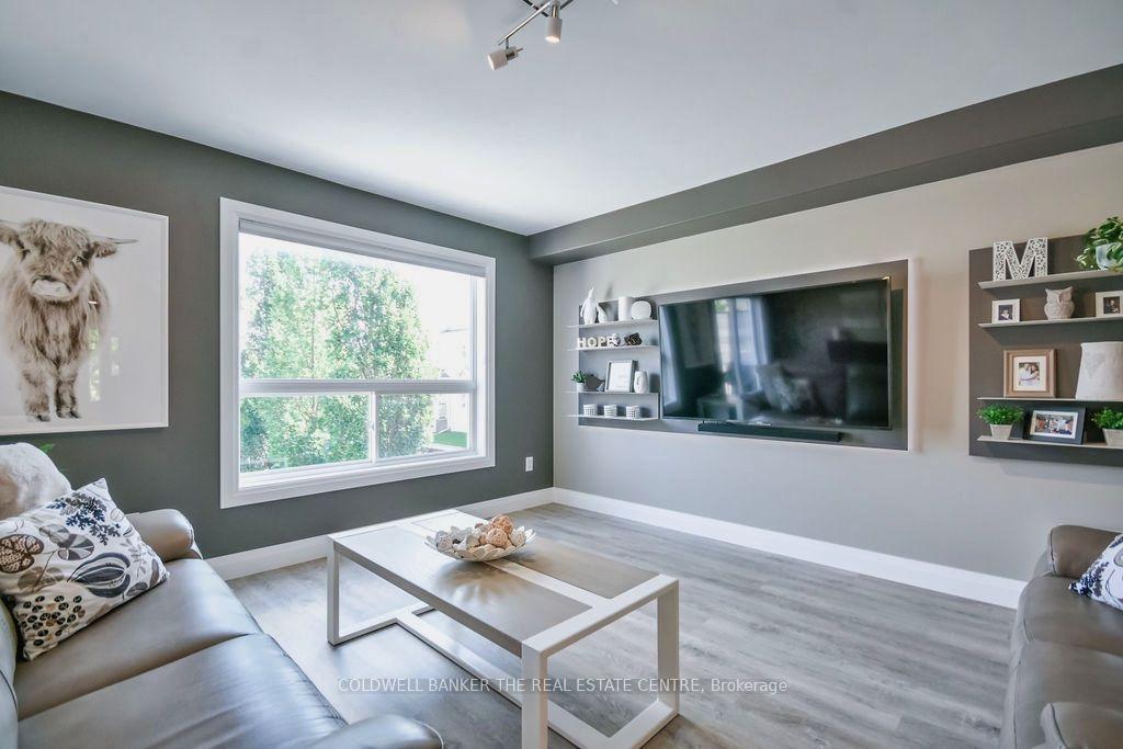 Photo 16 of 37 Pearl Drive, Orillia — HOMEH