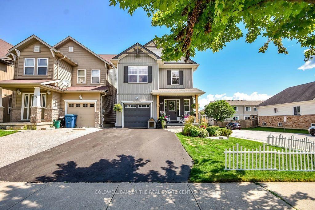 Photo 44 of 37 Pearl Drive, Orillia — HOMEH