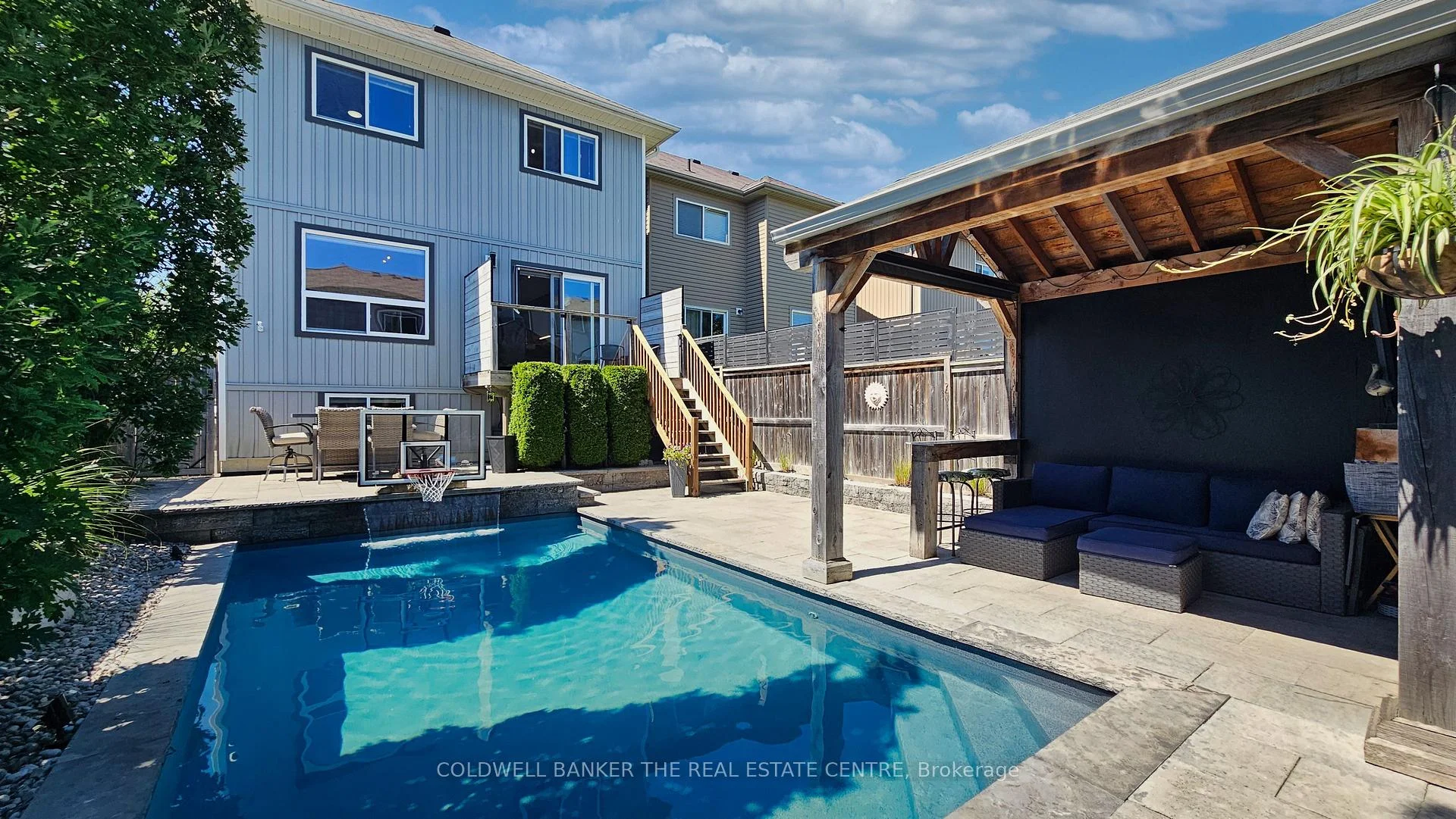 Photo 1 of 37 Pearl Drive, Orillia — HOMEH
