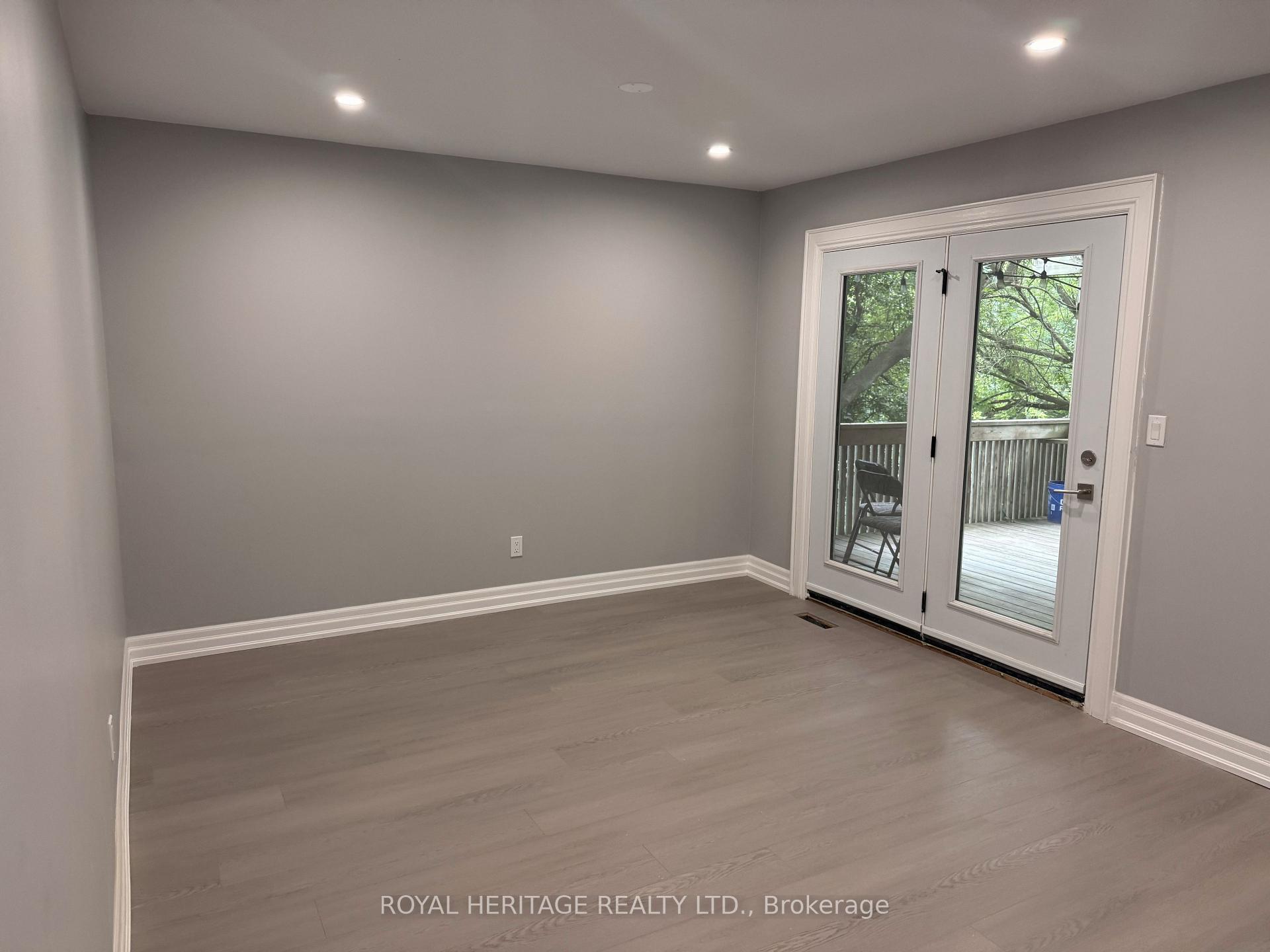 Photo 11 of Unit B, 286 Lorindale Drive, Oshawa, Donevan — HOMEH