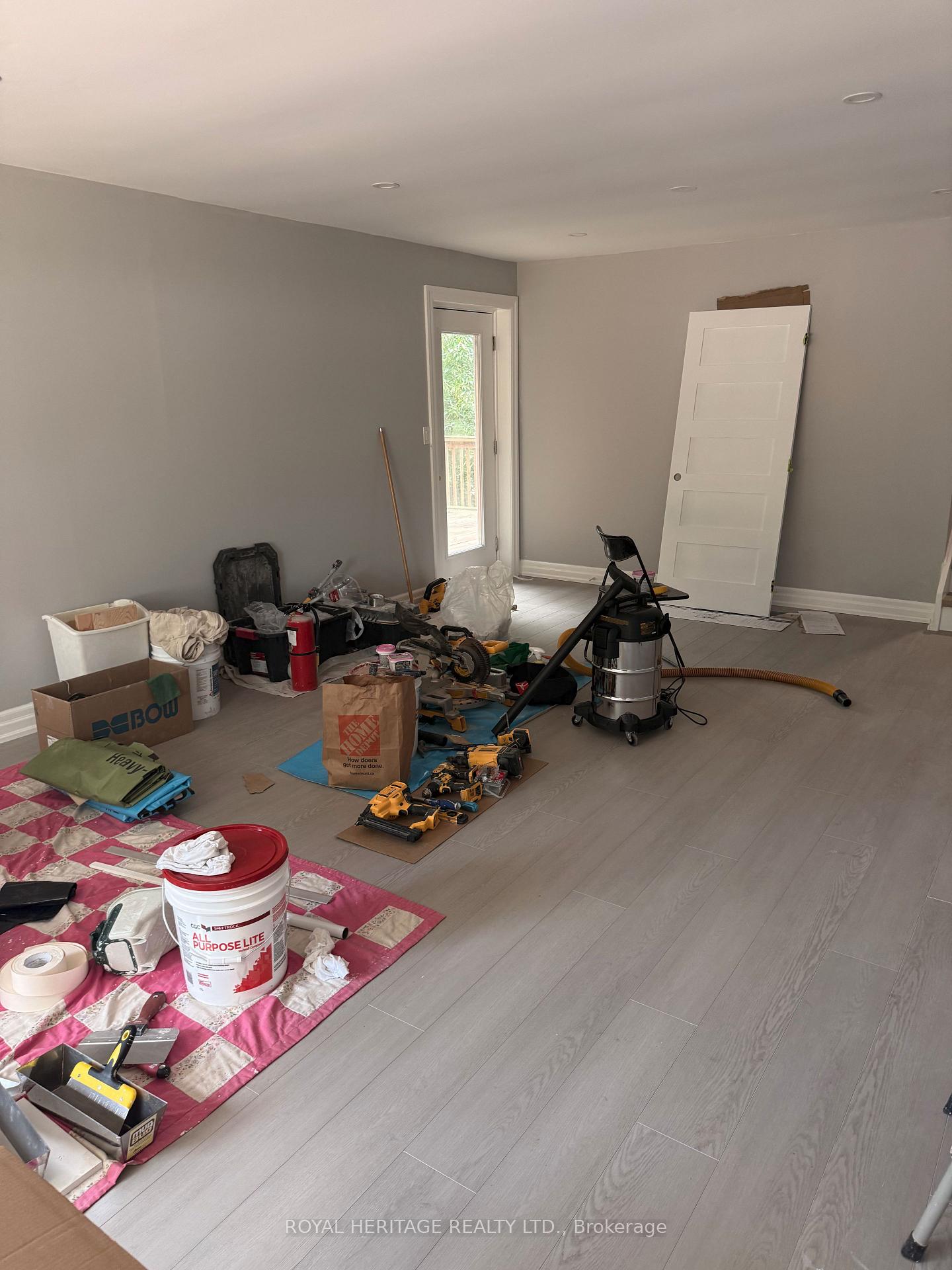 Photo 9 of Unit A, 286 Lorindale Drive, Oshawa, Donevan — HOMEH