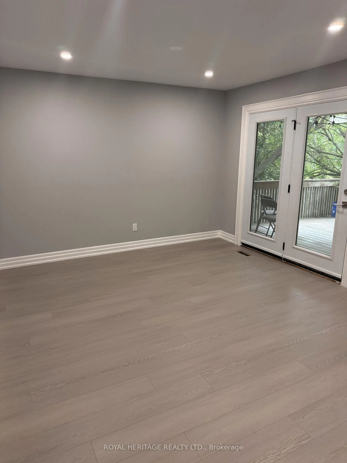 Photo 11 of Unit A, 286 Lorindale Drive, Oshawa, Donevan — HOMEH