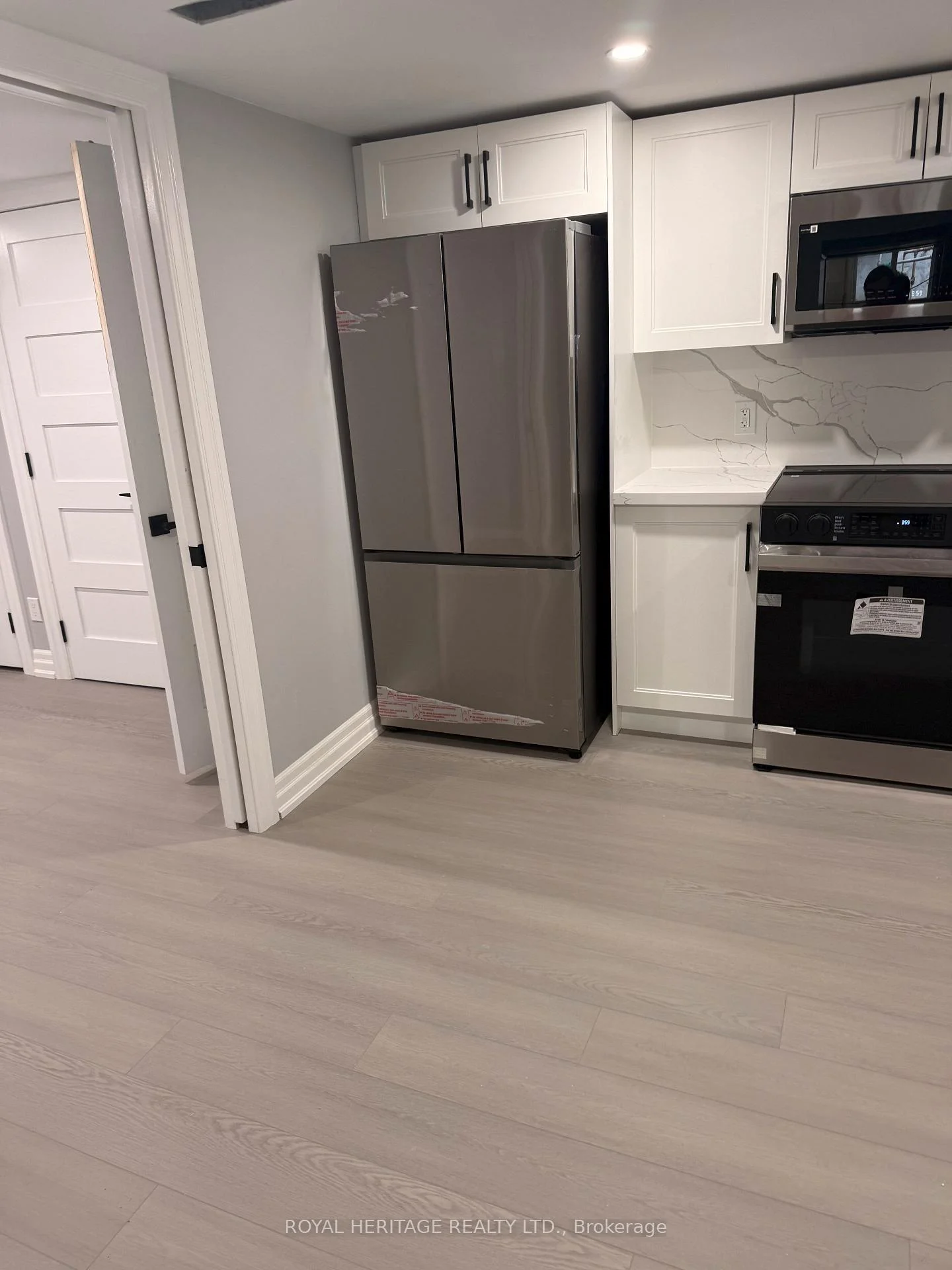 Photo 38 of Unit A, 286 Lorindale Drive, Oshawa, Donevan — HOMEH