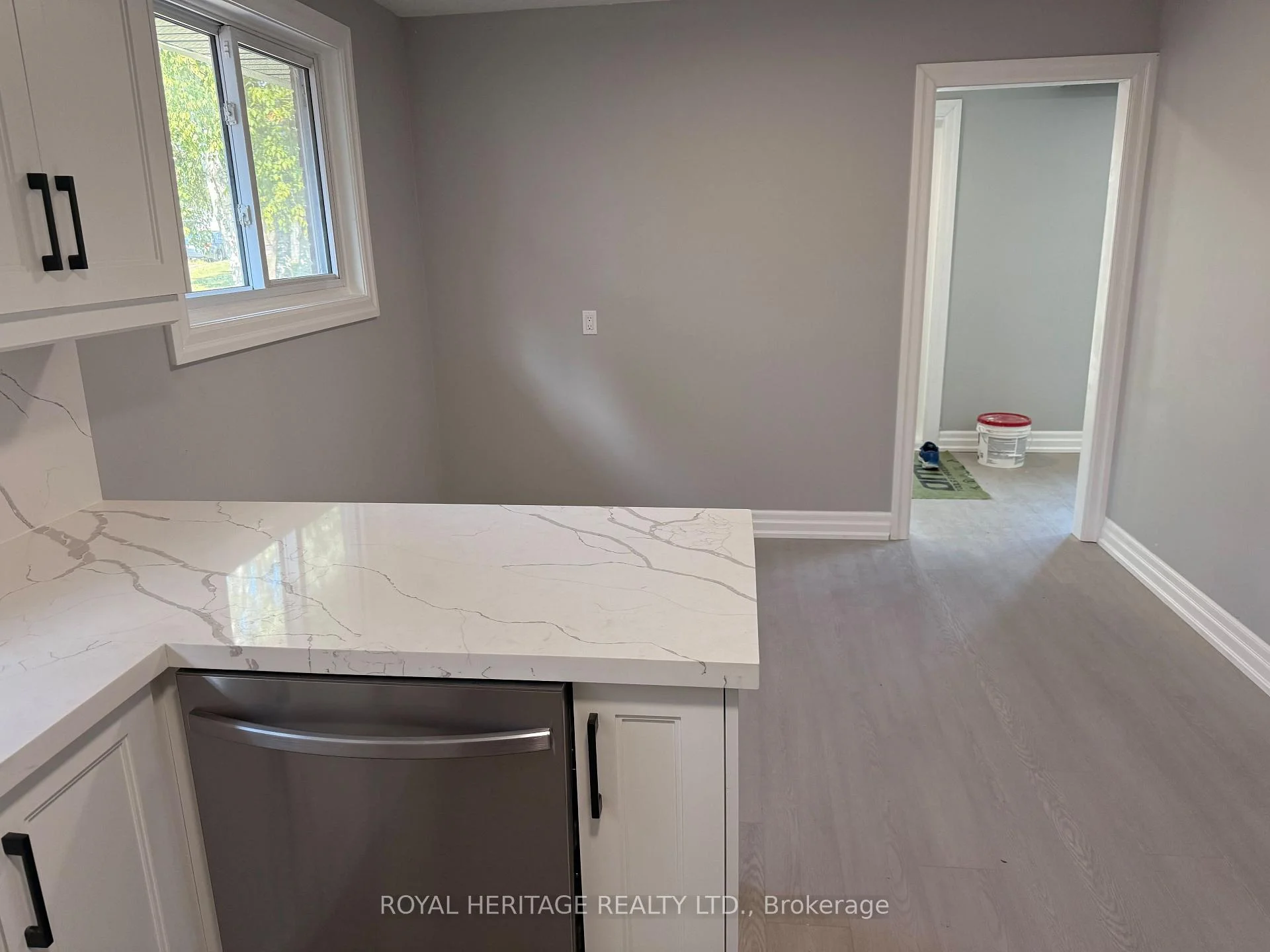 Photo 46 of Unit A, 286 Lorindale Drive, Oshawa, Donevan — HOMEH