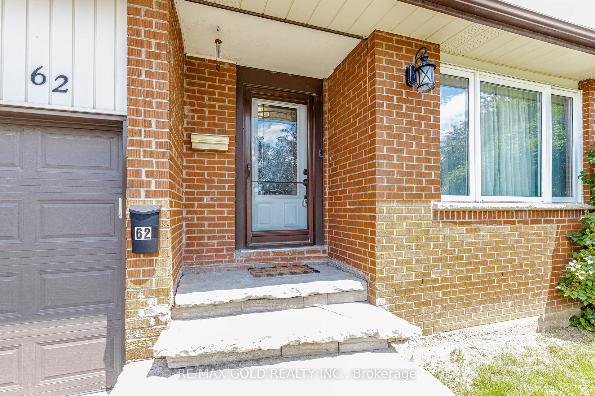 Photo 3 of 62 Charters Road, Brampton, Madoc — HOMEH