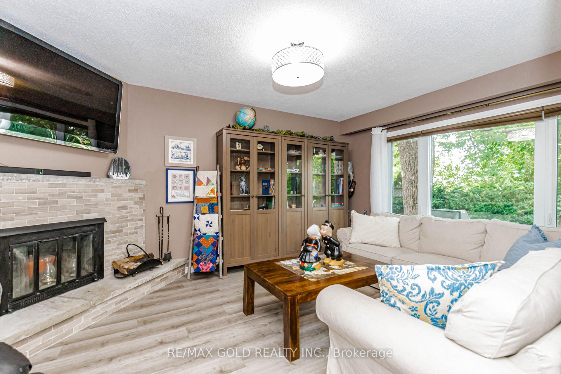 Photo 12 of 62 Charters Road, Brampton, Madoc — HOMEH