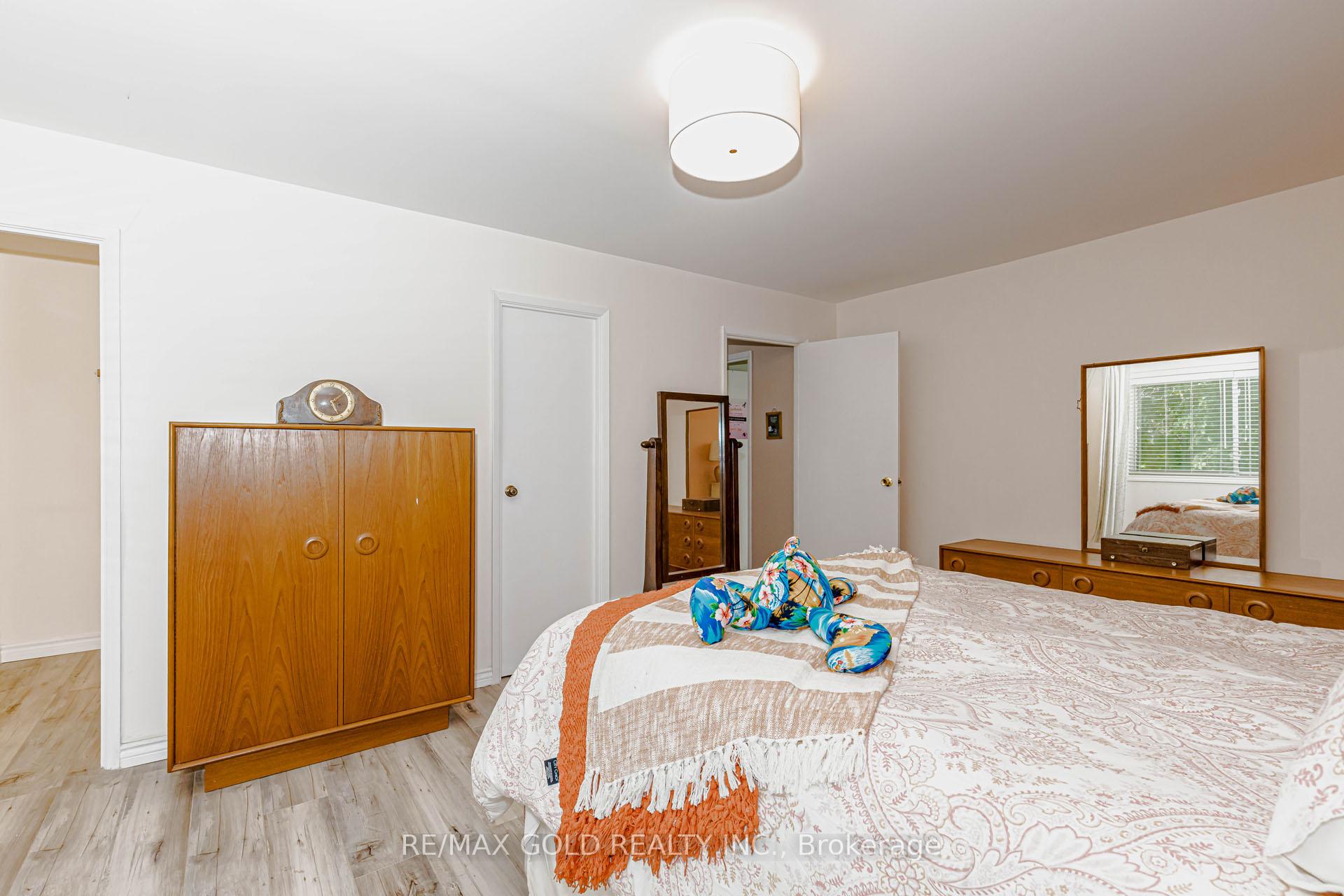 Photo 19 of 62 Charters Road, Brampton, Madoc — HOMEH