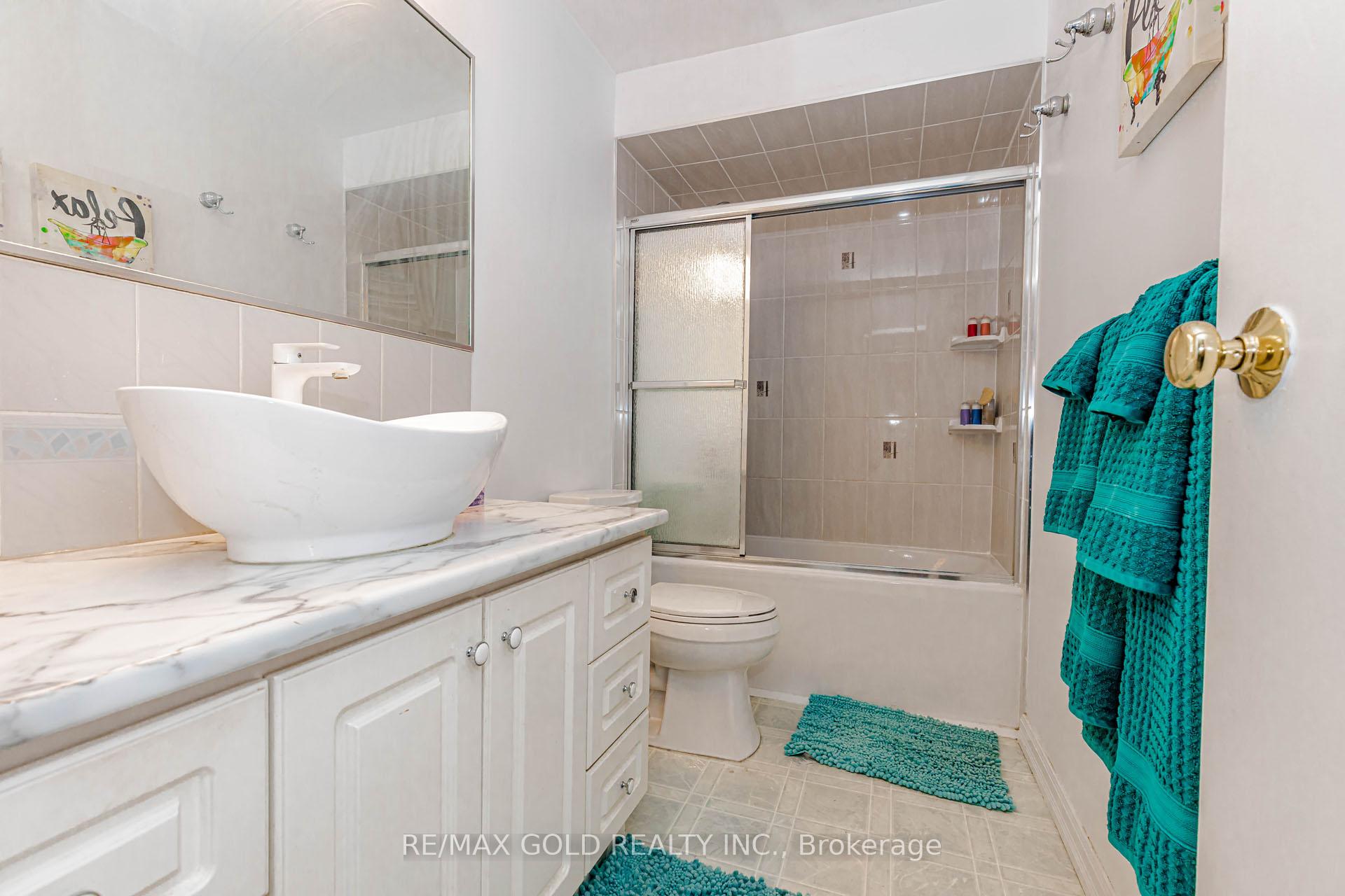 Photo 24 of 62 Charters Road, Brampton, Madoc — HOMEH