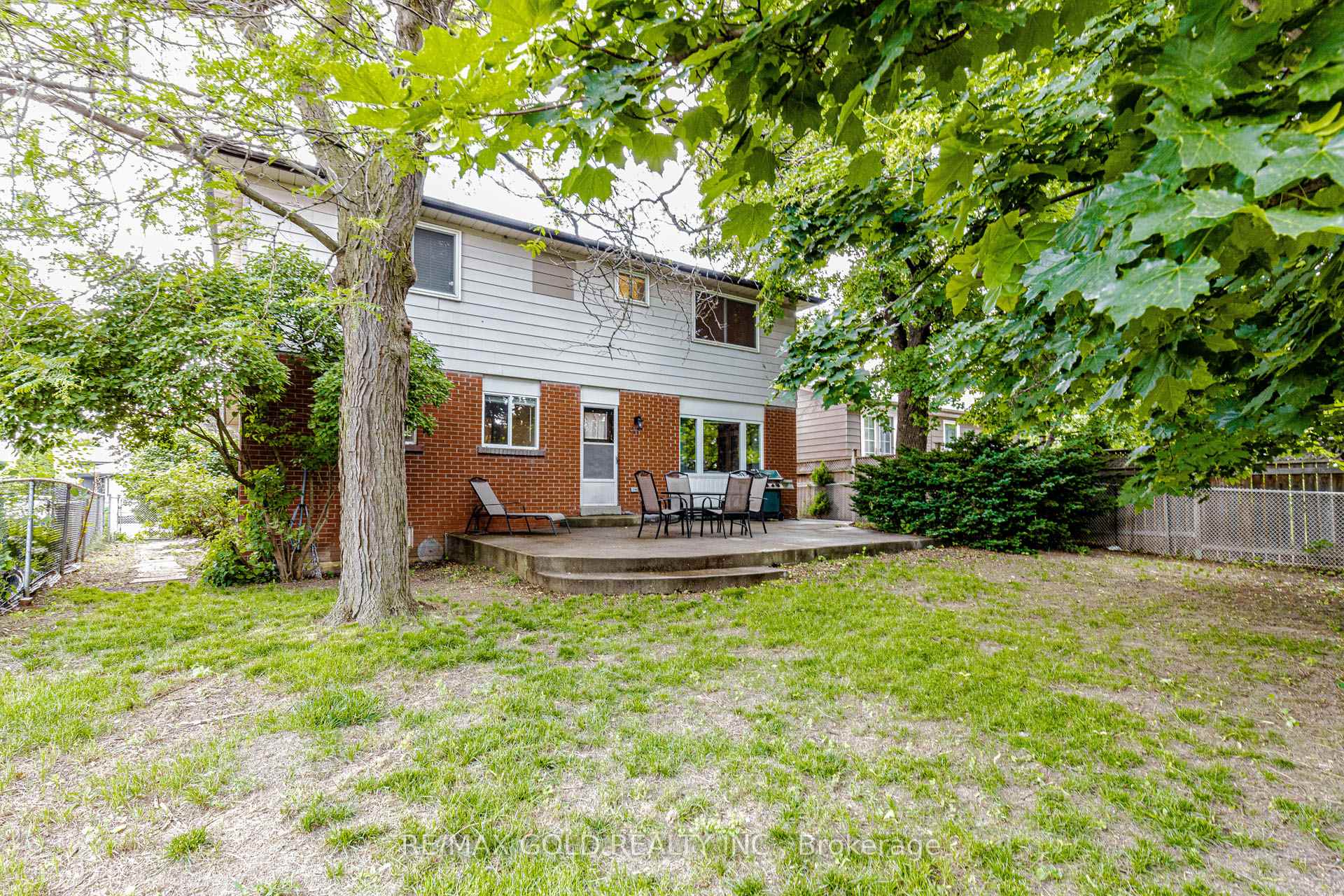 Photo 33 of 62 Charters Road, Brampton, Madoc — HOMEH