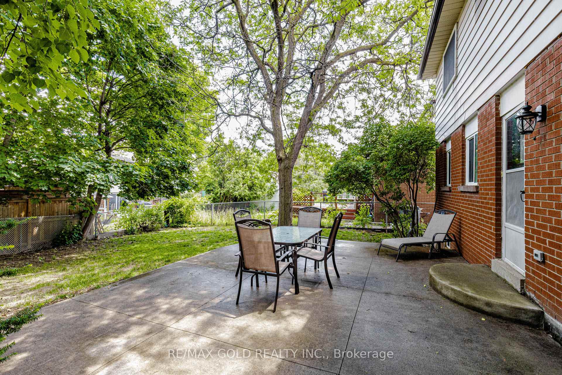 Photo 36 of 62 Charters Road, Brampton, Madoc — HOMEH