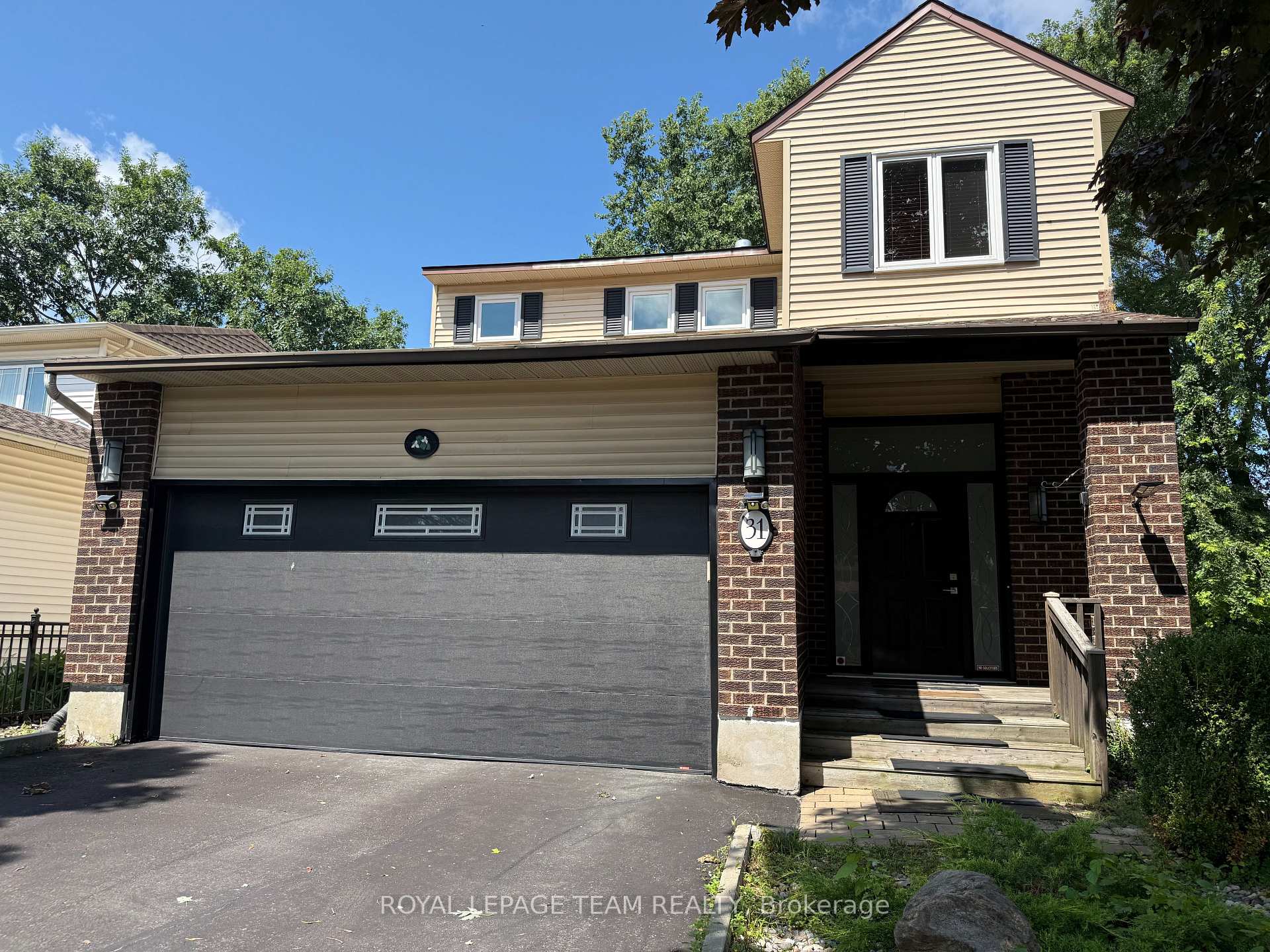 Photo 2 of 31 Rastila Crescent, Ottawa, Hunt Club Park/Greenboro — HOMEH