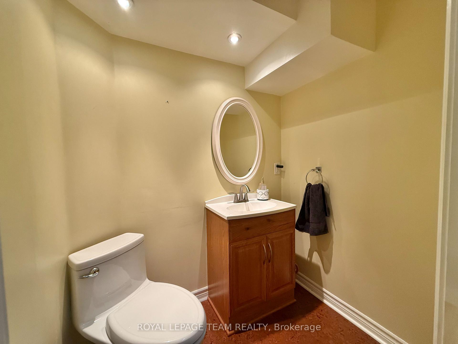 Photo 27 of 31 Rastila Crescent, Ottawa, Hunt Club Park/Greenboro — HOMEH