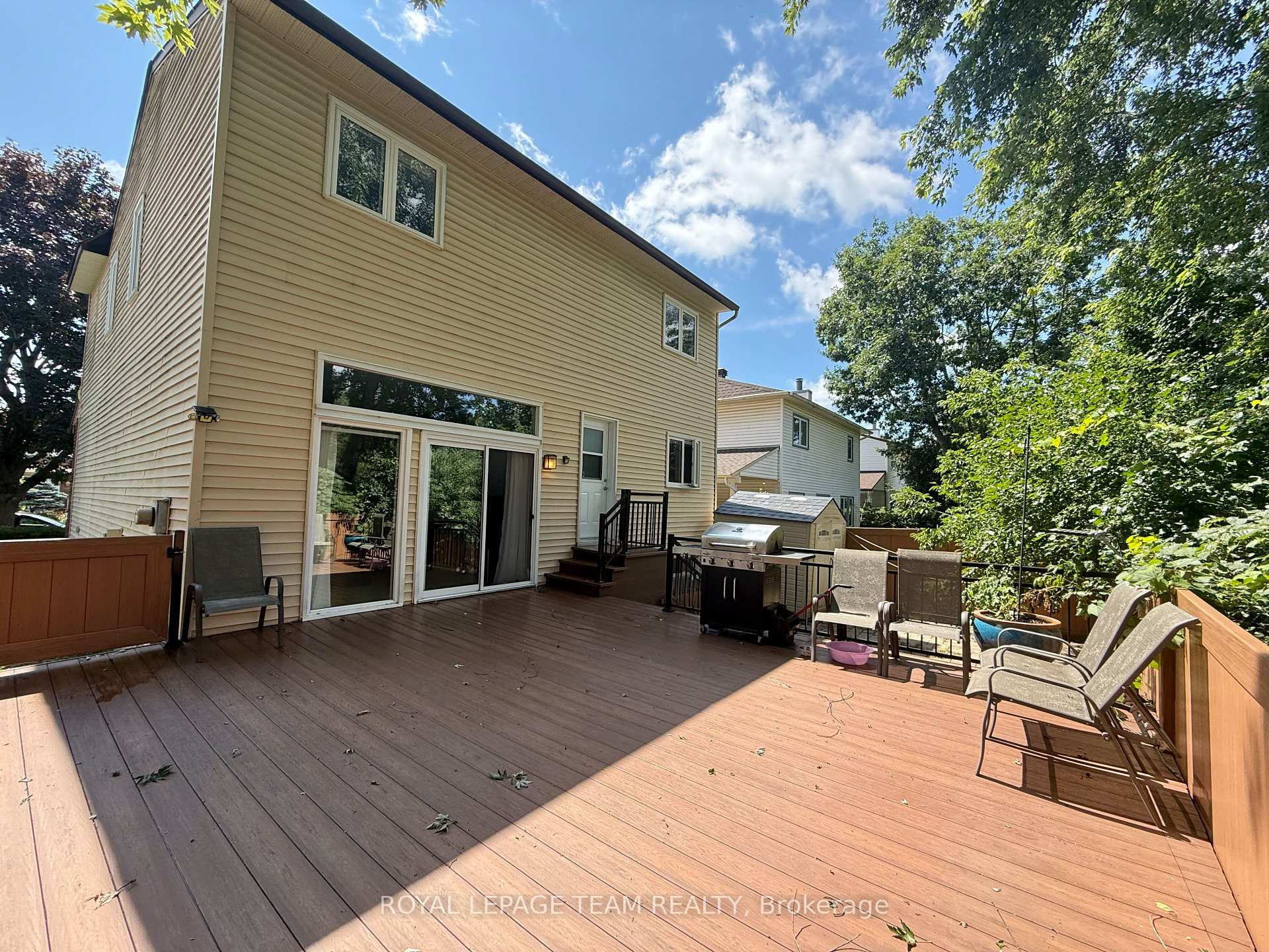 Photo 28 of 31 Rastila Crescent, Ottawa, Hunt Club Park/Greenboro — HOMEH