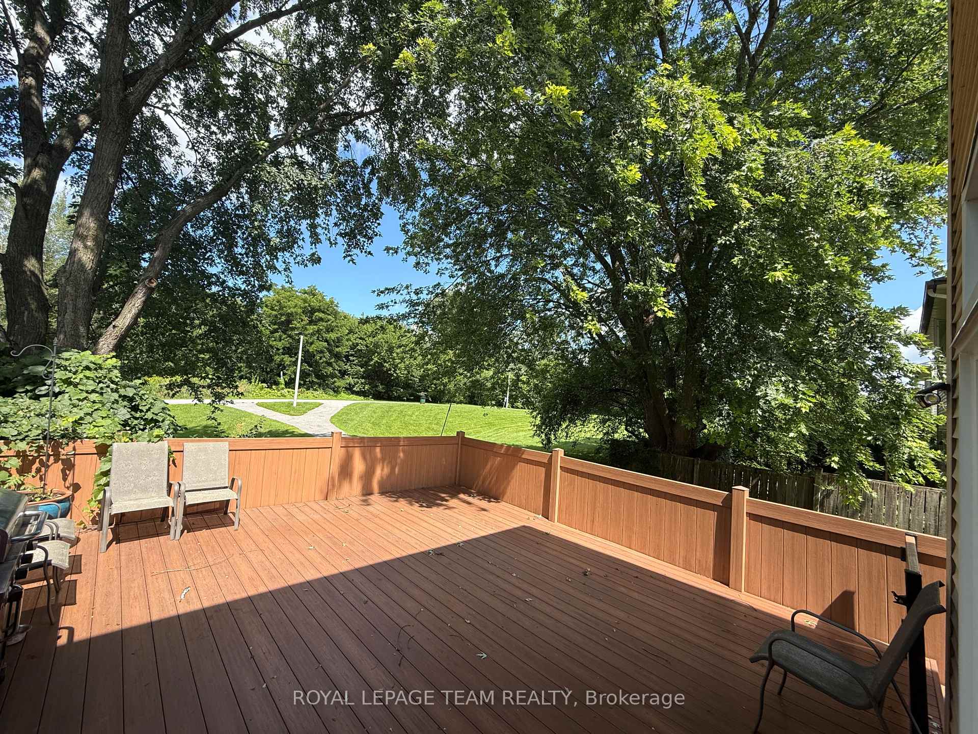 Photo 30 of 31 Rastila Crescent, Ottawa, Hunt Club Park/Greenboro — HOMEH