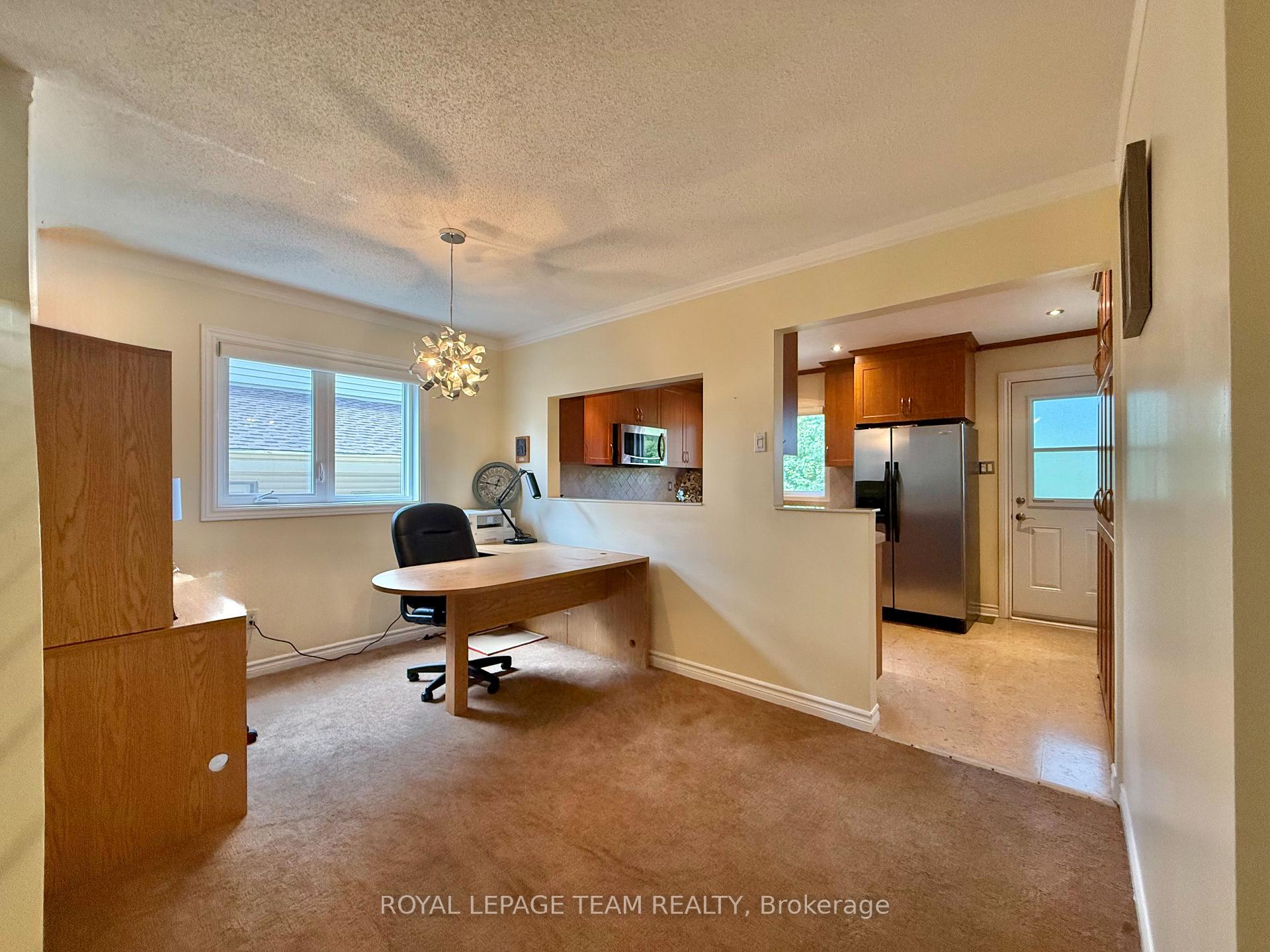 Photo 12 of 31 Rastila Crescent, Ottawa, Hunt Club Park/Greenboro — HOMEH