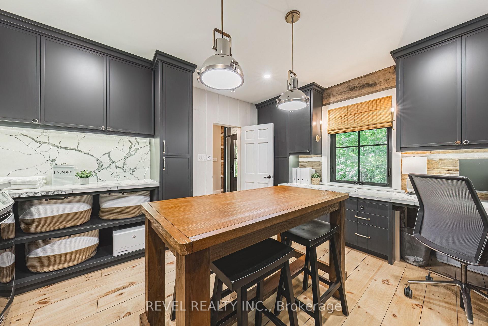 Photo 20 of 7399 Bell School Line, Milton, Rural Milton West — HOMEH
