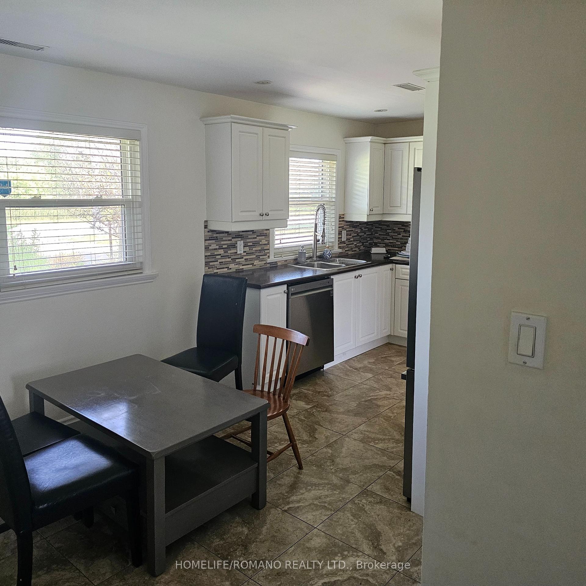 Photo 5 of 1709 Highway 2 Road, Clarington, Courtice — HOMEH