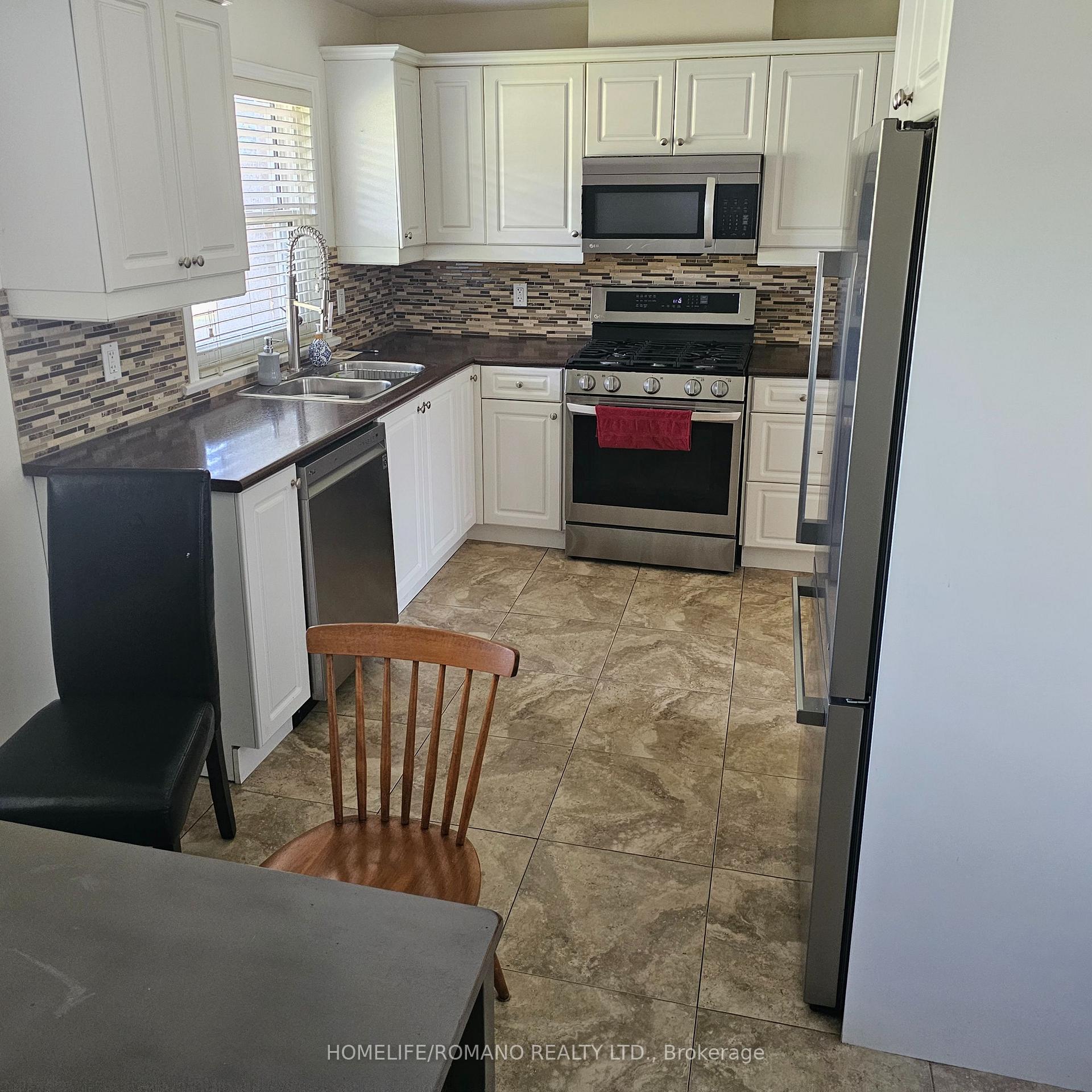 Photo 6 of 1709 Highway 2 Road, Clarington, Courtice — HOMEH