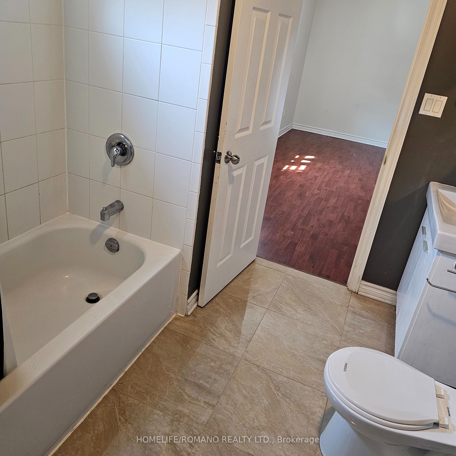 Photo 10 of 1709 Highway 2 Road, Clarington, Courtice — HOMEH