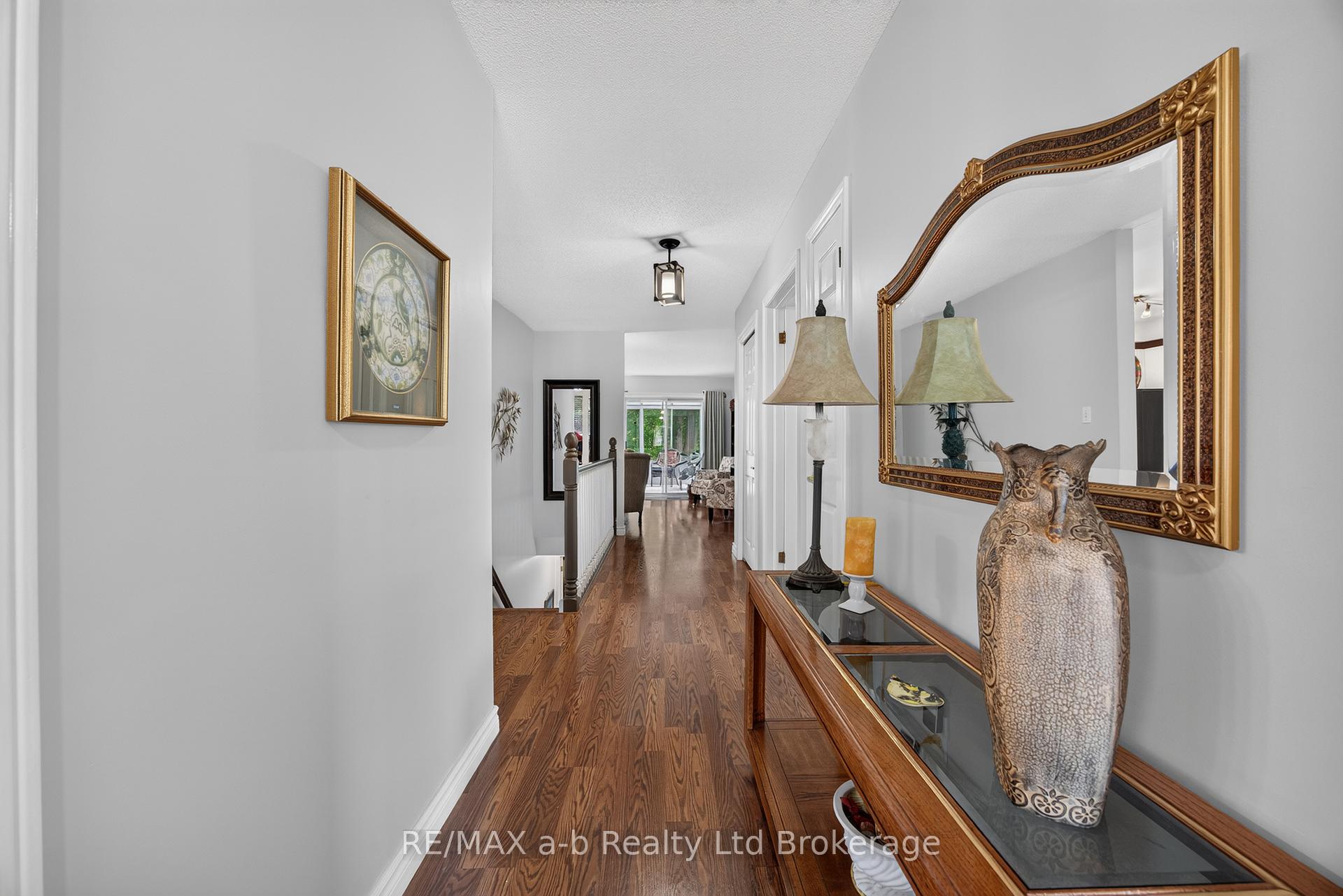 Photo 12 of 32 Wilkins Crescent, Tillsonburg — HOMEH