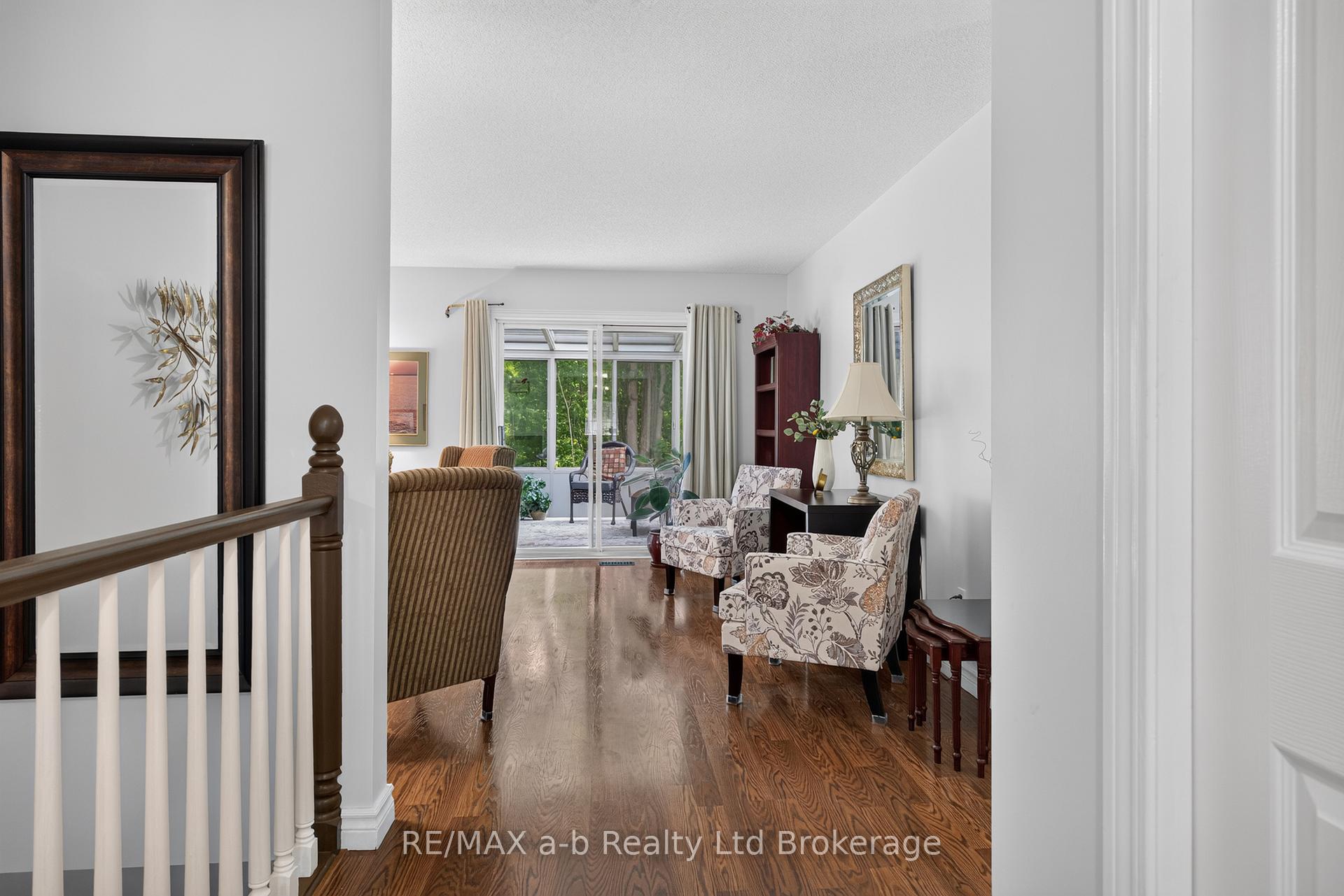 Photo 14 of 32 Wilkins Crescent, Tillsonburg — HOMEH
