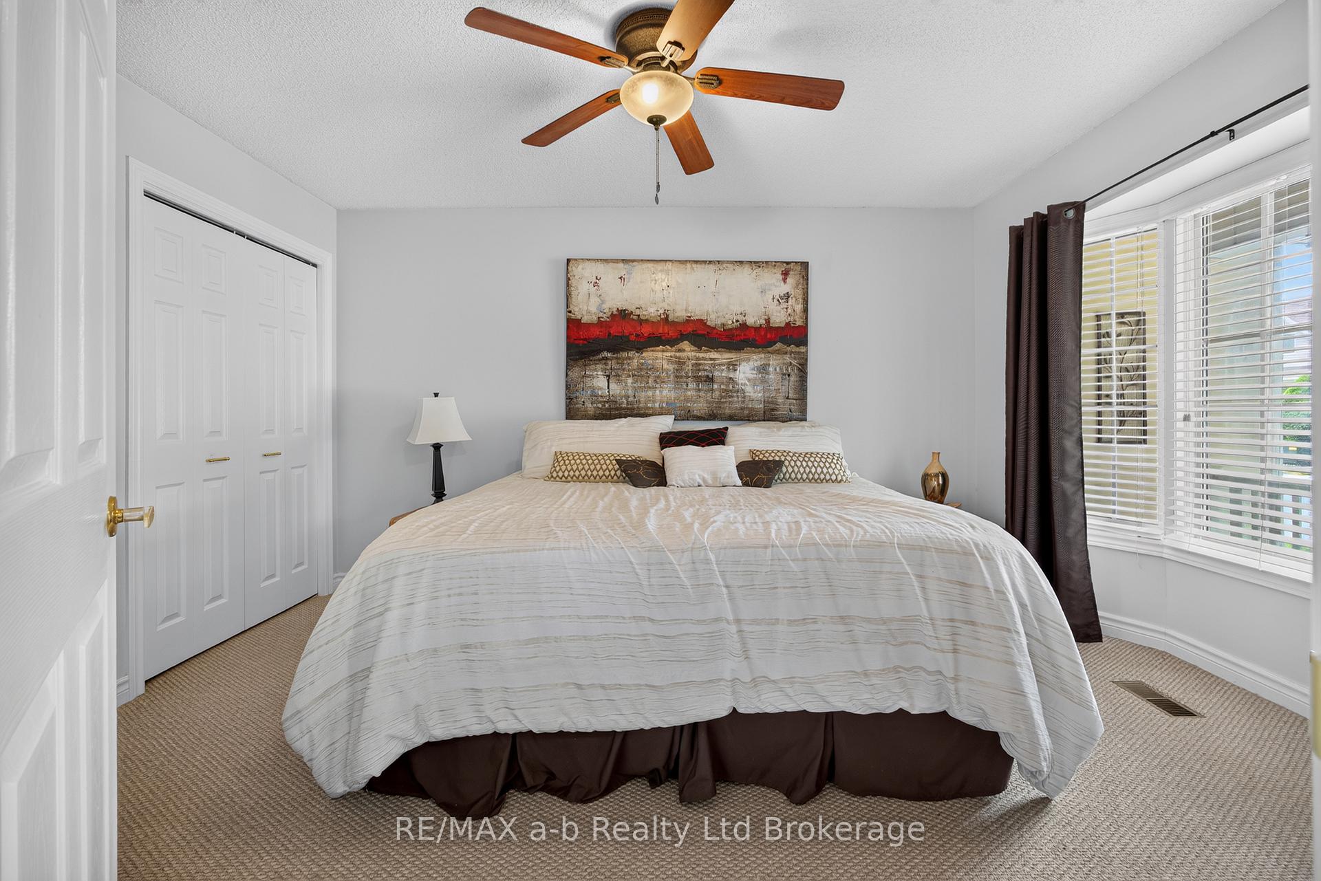 Photo 29 of 32 Wilkins Crescent, Tillsonburg — HOMEH