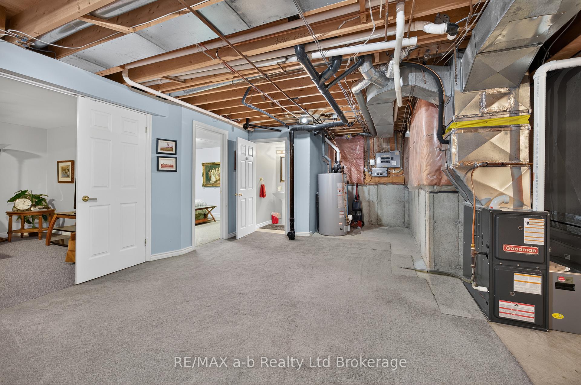 Photo 38 of 32 Wilkins Crescent, Tillsonburg — HOMEH