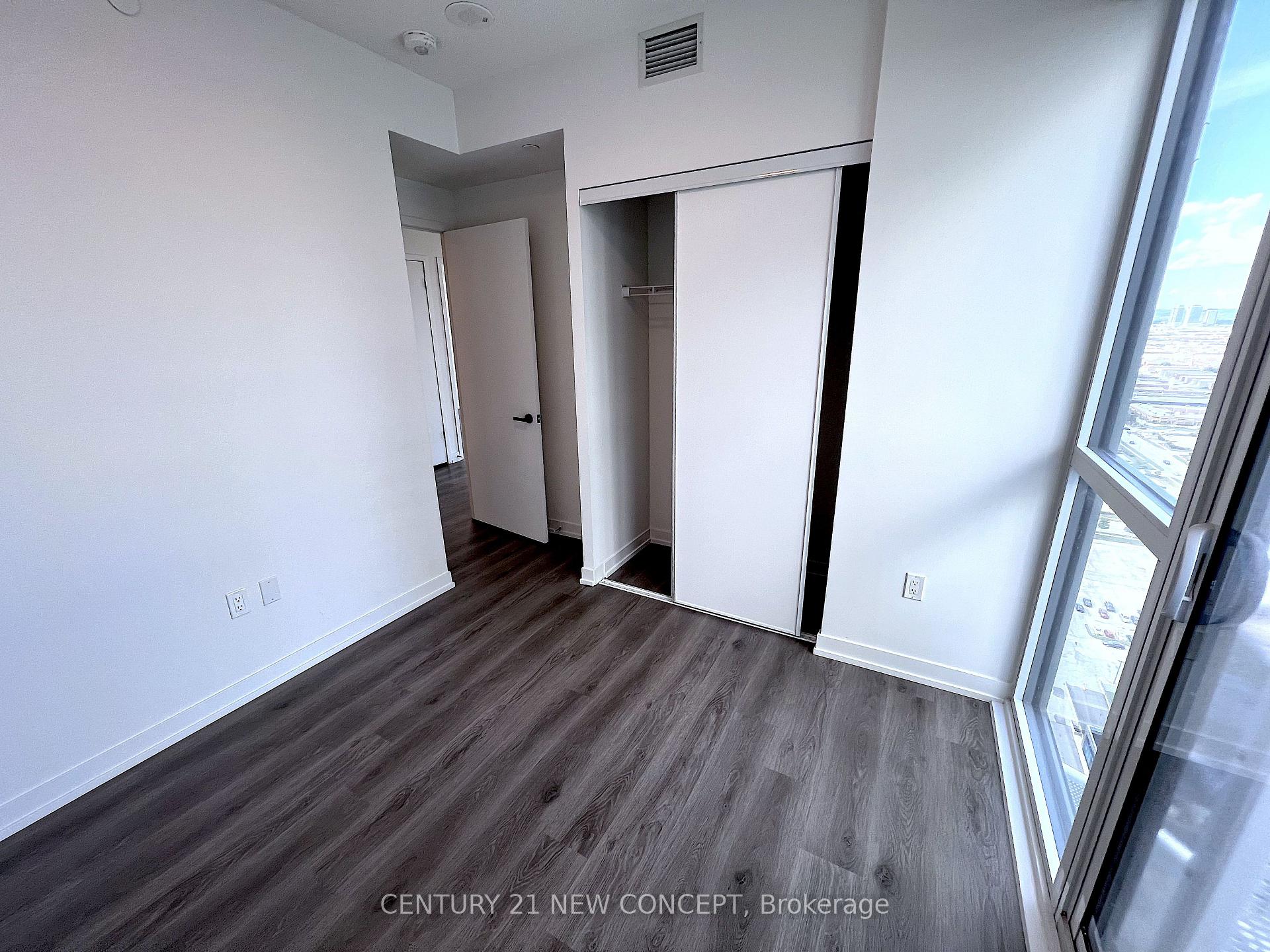 Photo 8 of Unit 3512, 225 Commerce Street, Vaughan, Vaughan Corporate Centre — HOMEH