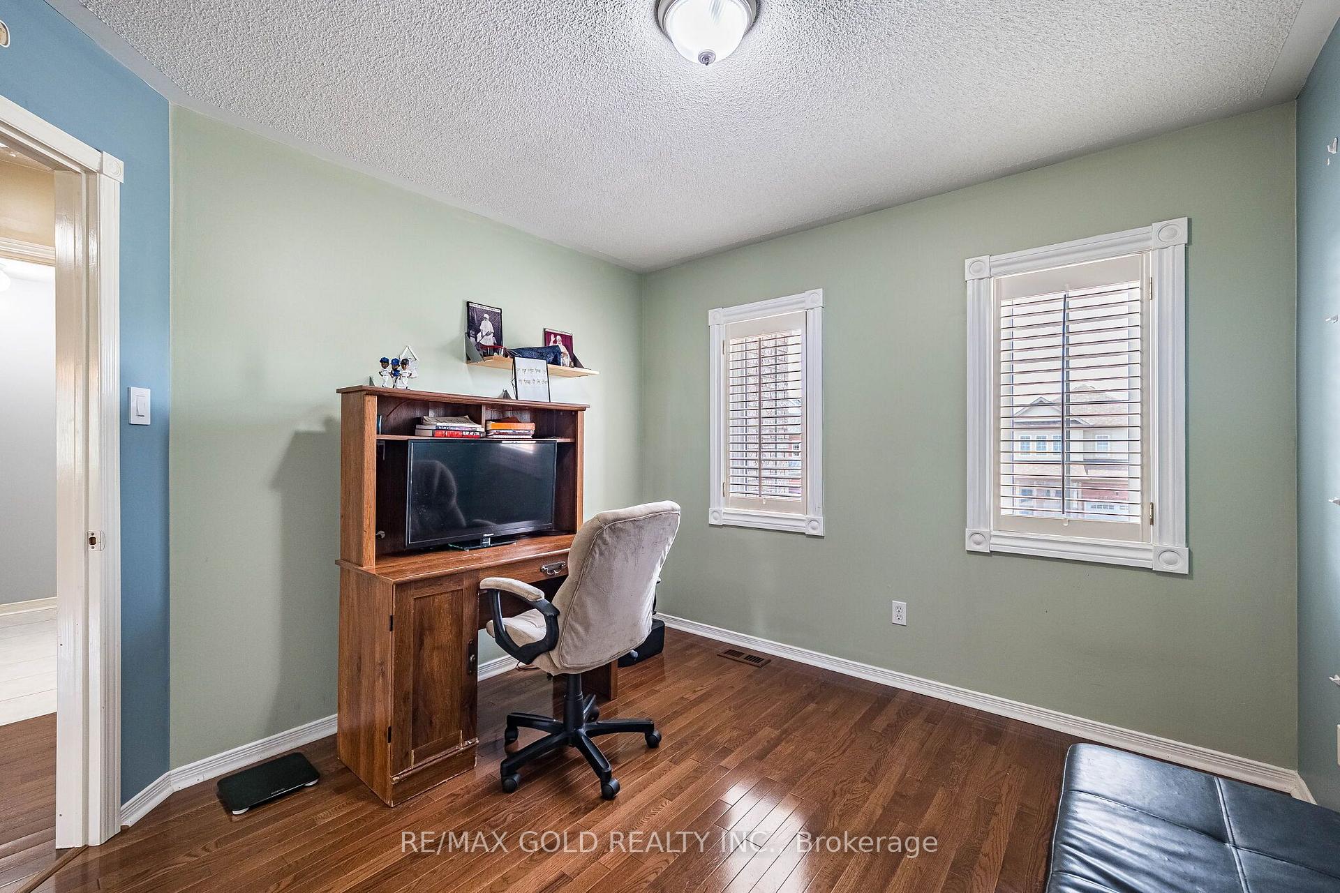 Photo 21 of 48 Redfinch Way, Brampton, Fletcher's Meadow — HOMEH