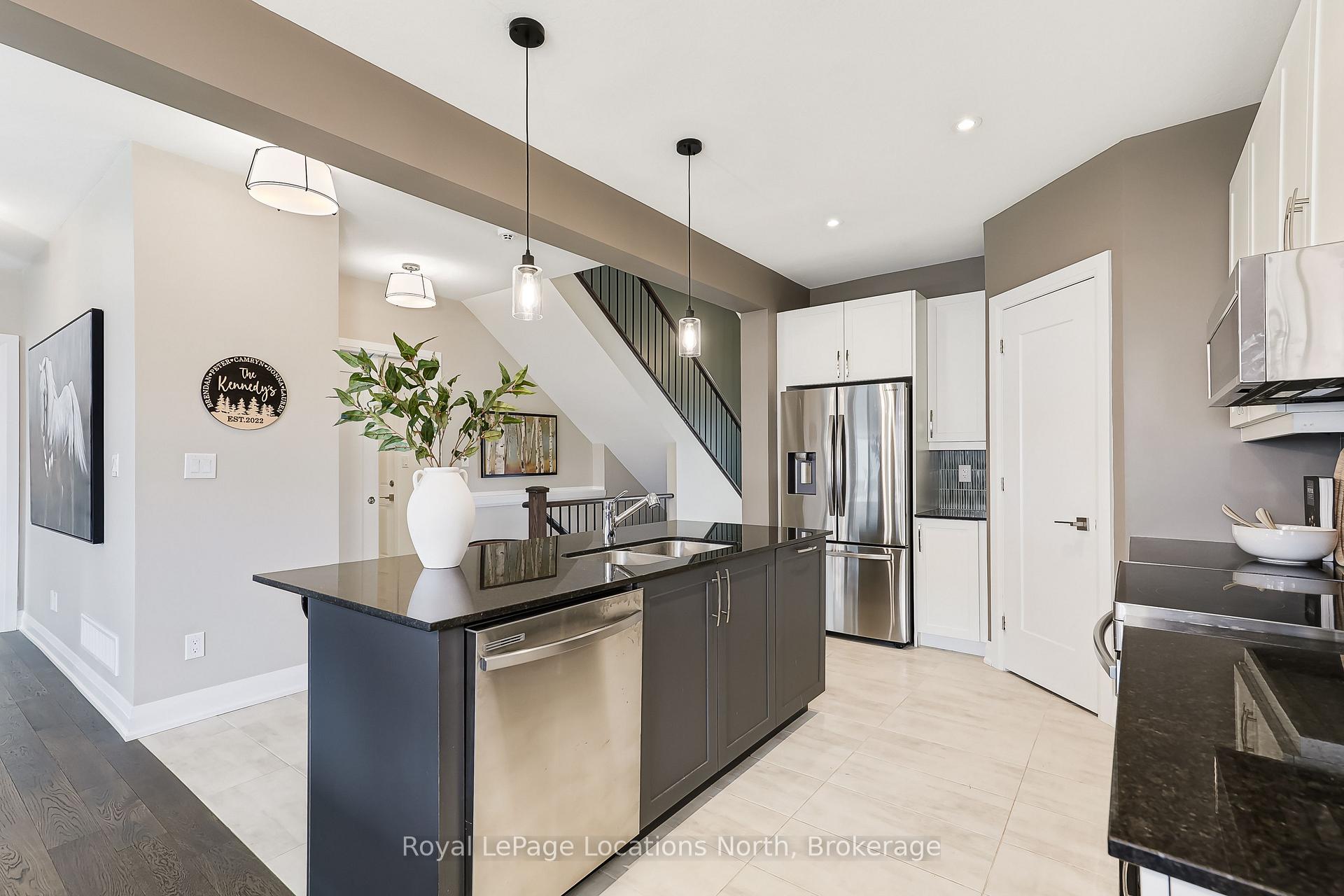 Photo 7 of 121 Beacon Drive, Blue Mountains — HOMEH