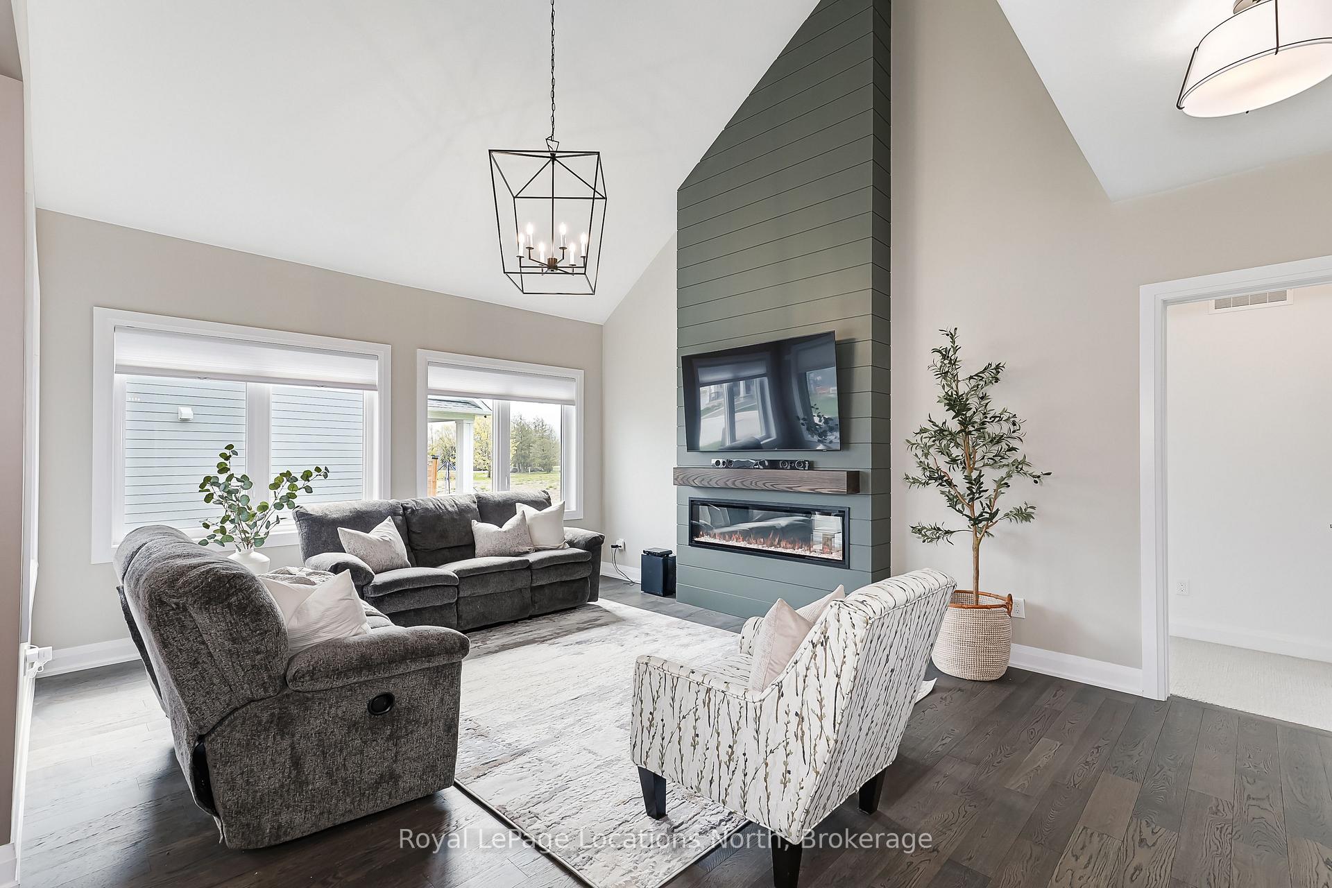 Photo 10 of 121 Beacon Drive, Blue Mountains — HOMEH