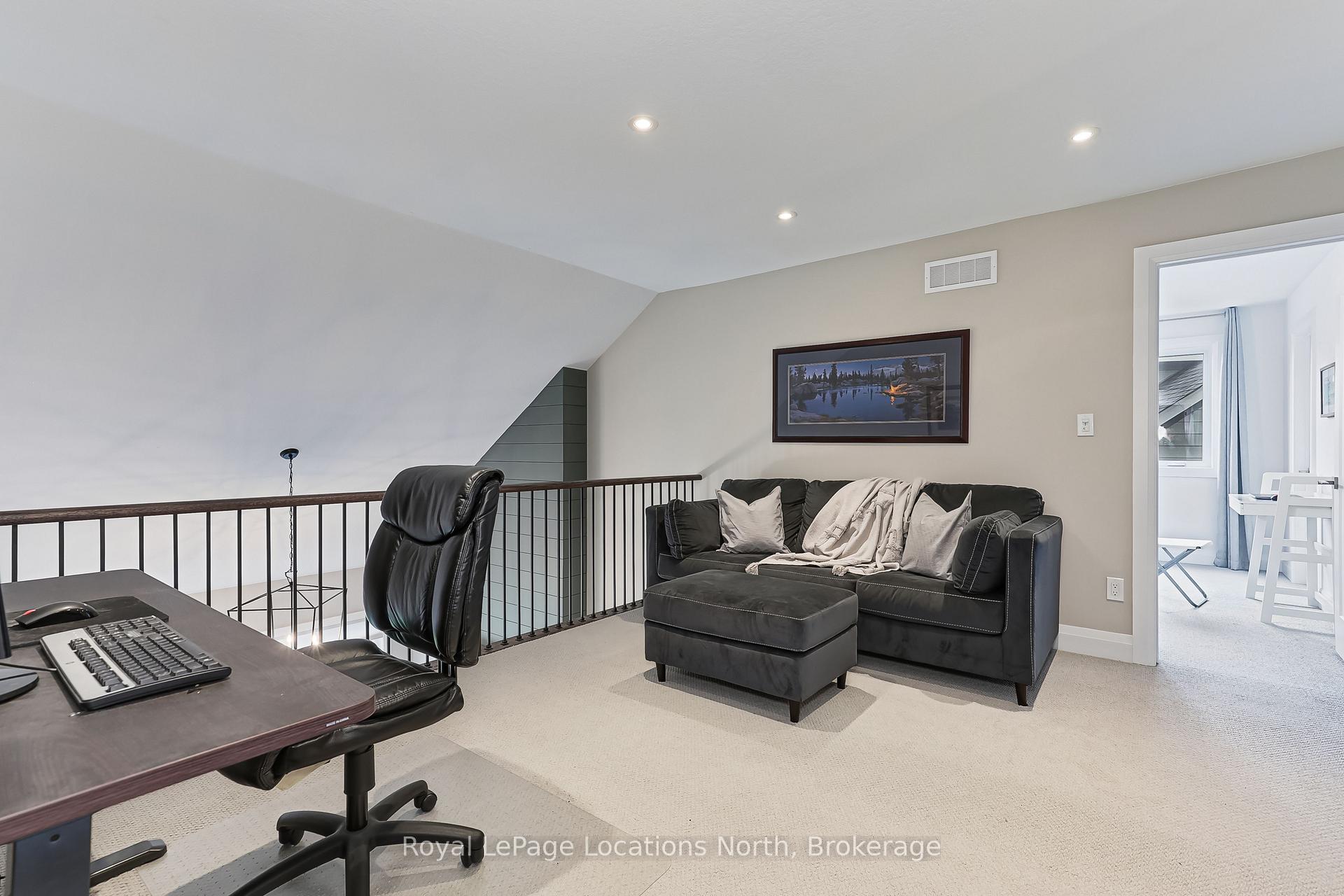Photo 23 of 121 Beacon Drive, Blue Mountains — HOMEH