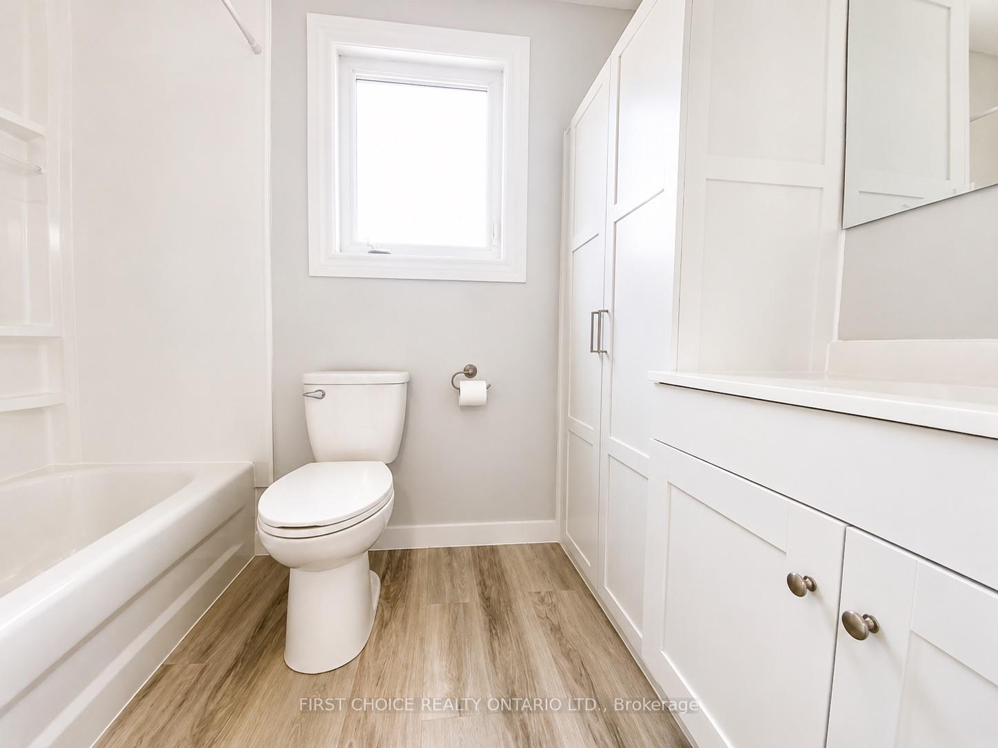 Photo 18 of Unit 6, 837 Eastvale Drive, Ottawa, Beaconwood — HOMEH