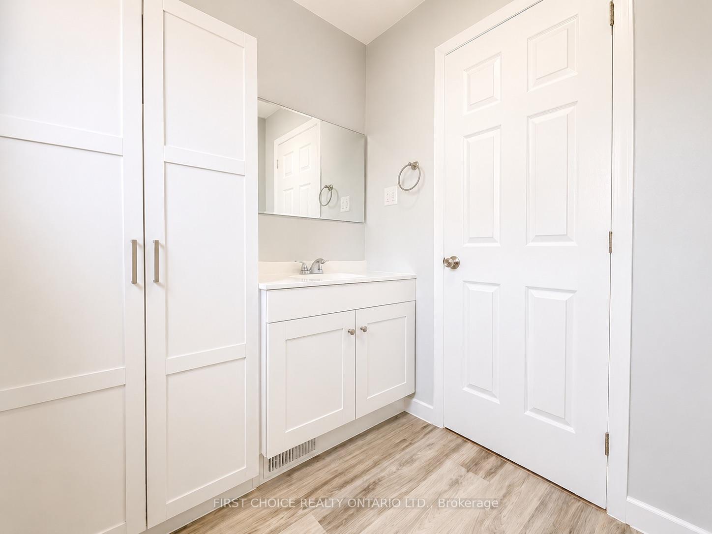 Photo 19 of Unit 6, 837 Eastvale Drive, Ottawa, Beaconwood — HOMEH