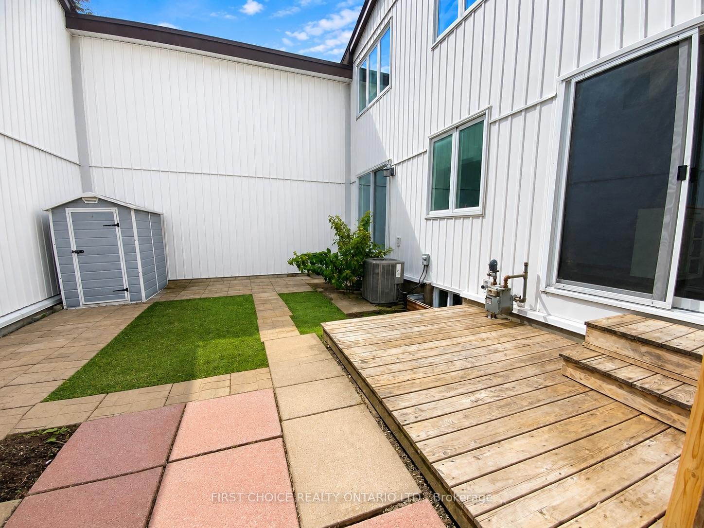Photo 26 of Unit 6, 837 Eastvale Drive, Ottawa, Beaconwood — HOMEH