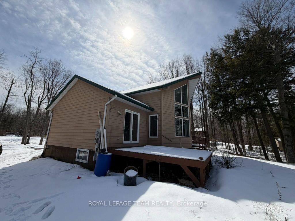 Photo 6 of 685 Kidd Road, Beckwith, Beckwith Twp — HOMEH