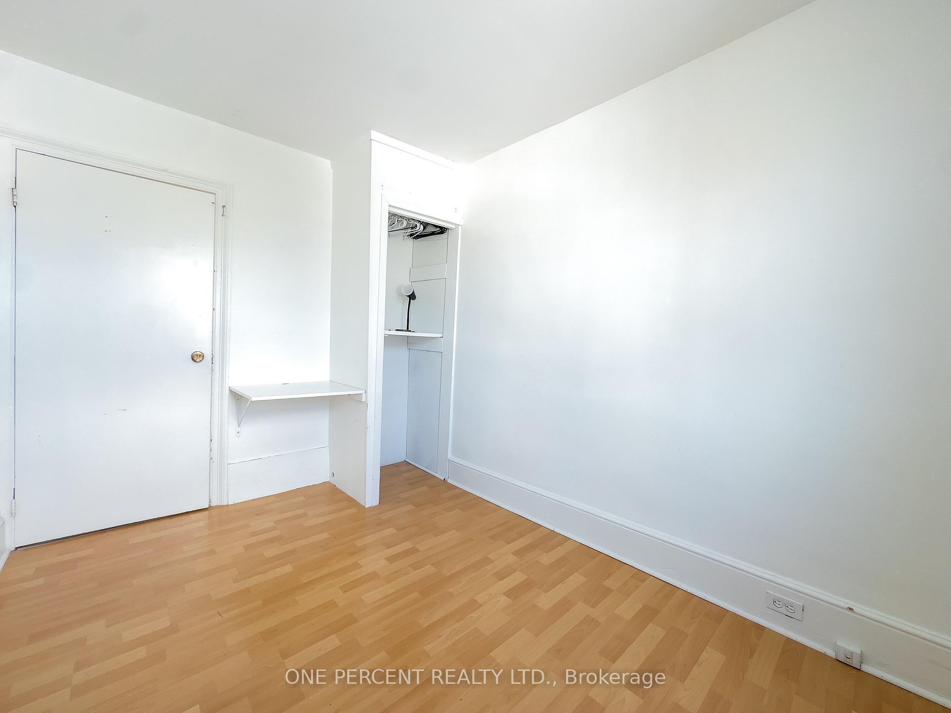 Photo 12 of 138 Chatham Street, Kingston, East of Sir John A. Blvd — HOMEH