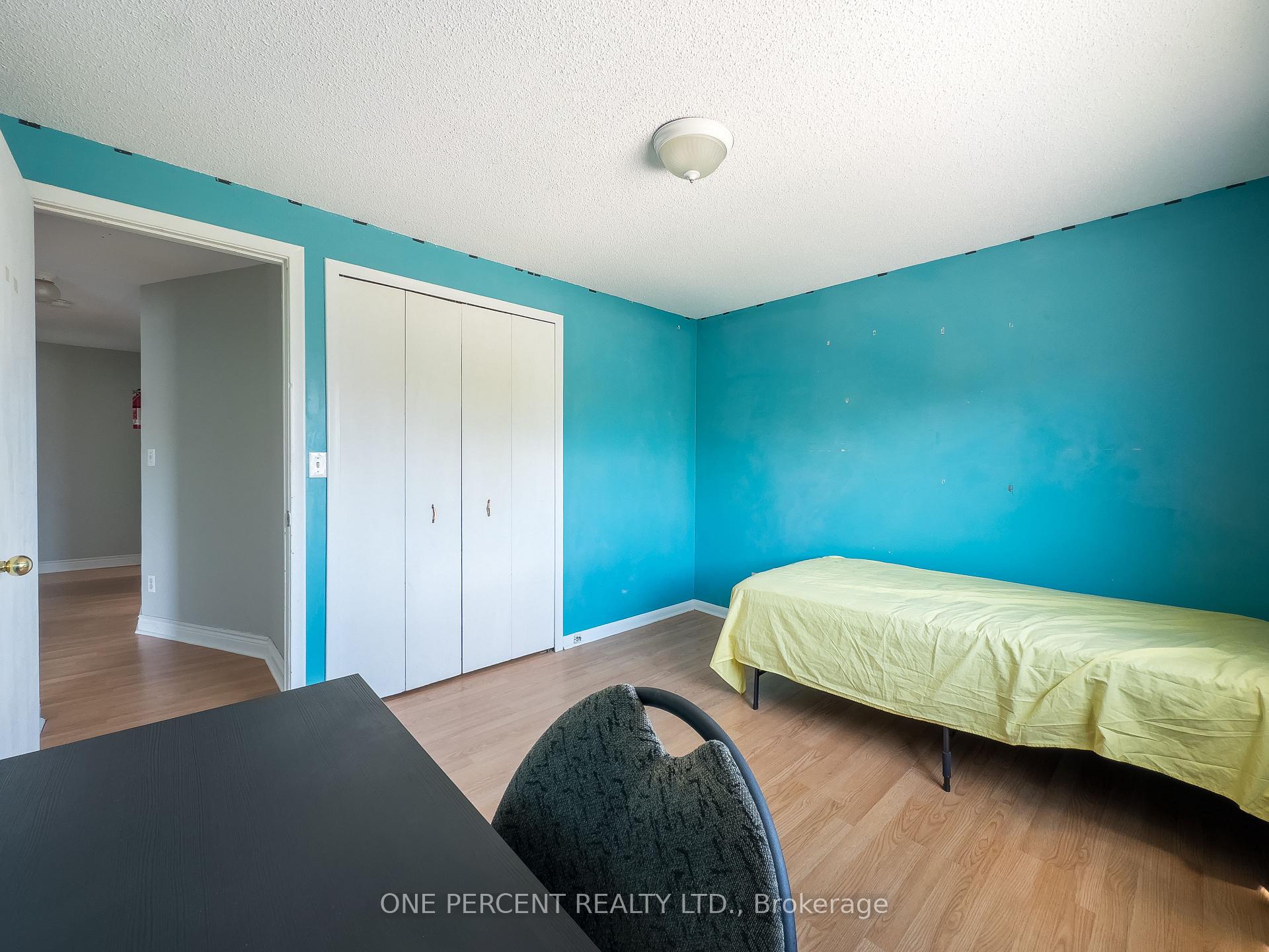 Photo 18 of 138 Chatham Street, Kingston, East of Sir John A. Blvd — HOMEH
